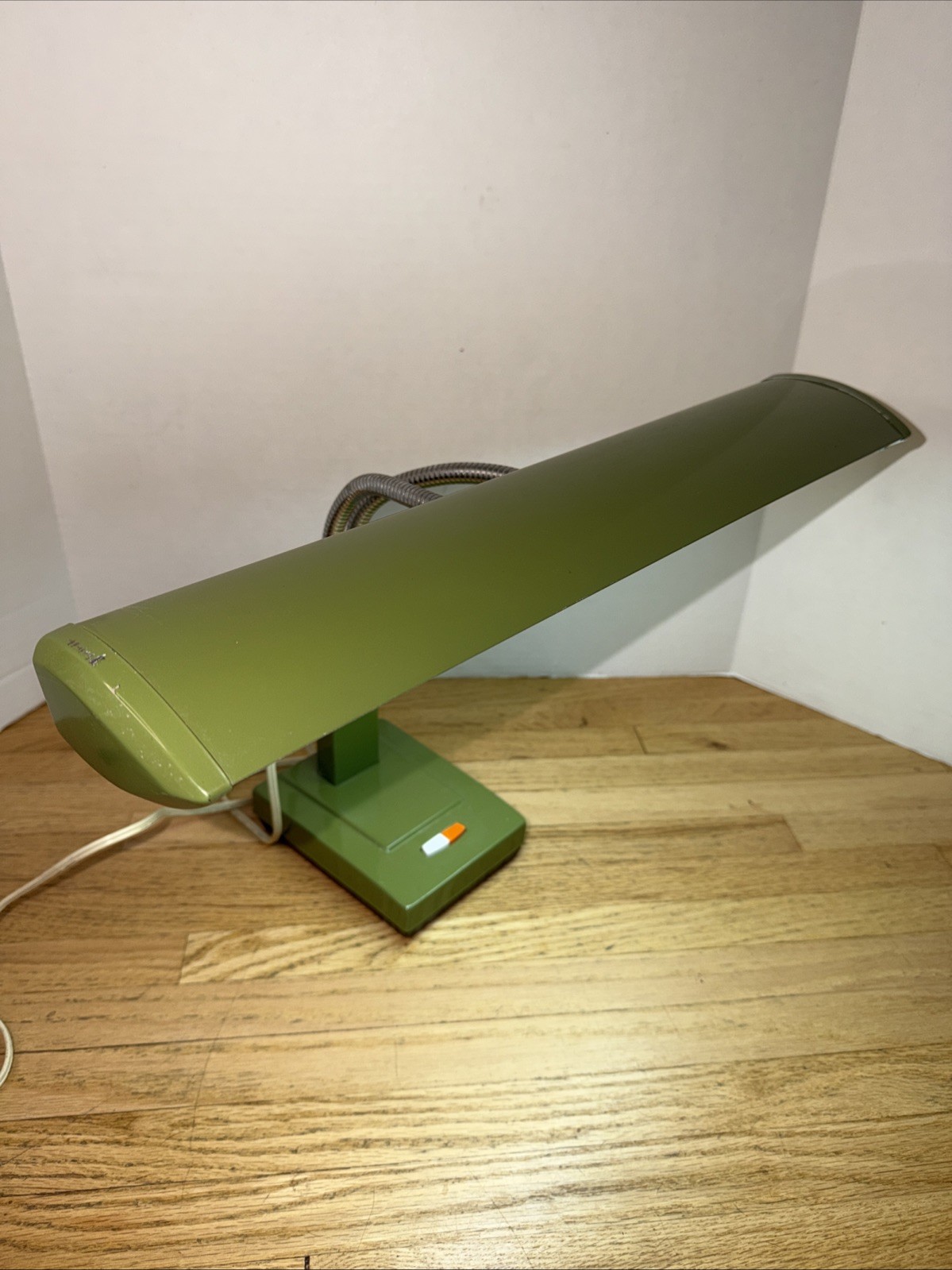 VTG Green Industrial RetroFluorescent Desk Lamp Flexible Arms Tested Working MCM