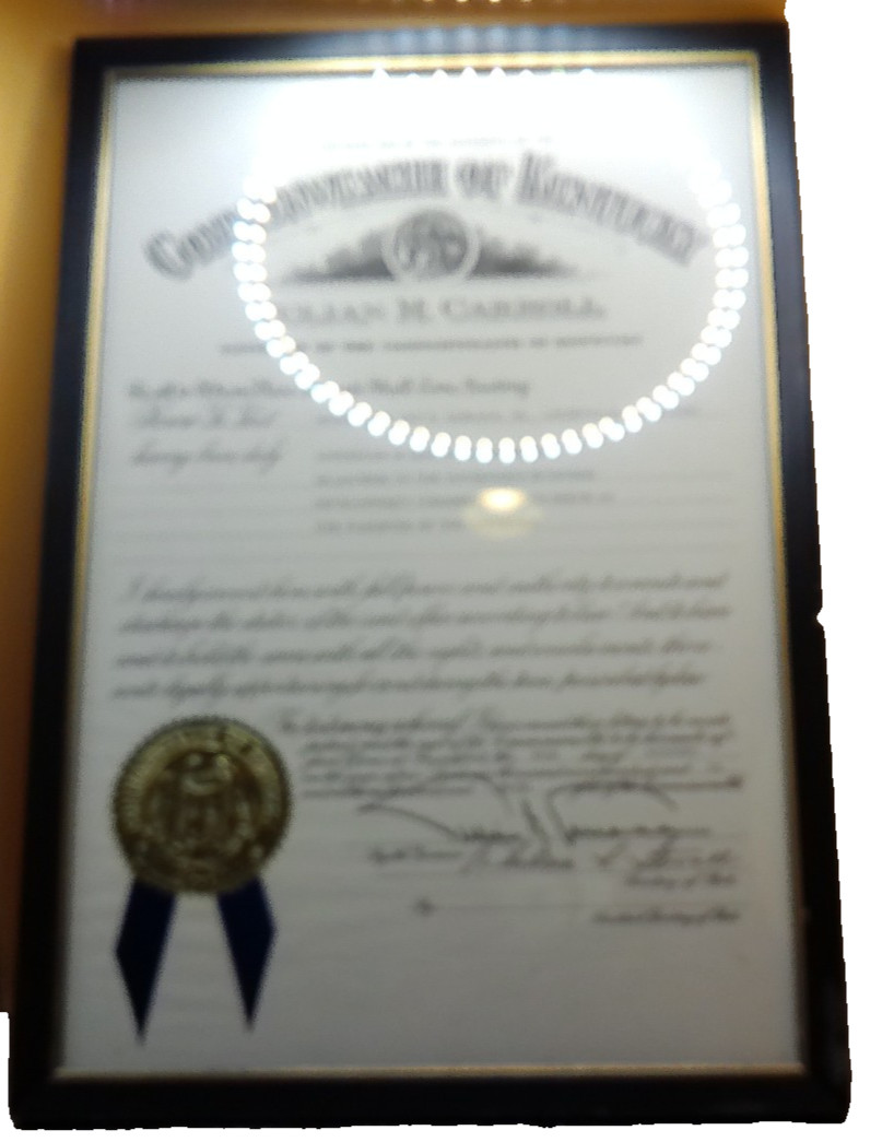 Kentucky commission Governor Julian Carroll signed 1975 framed certificate