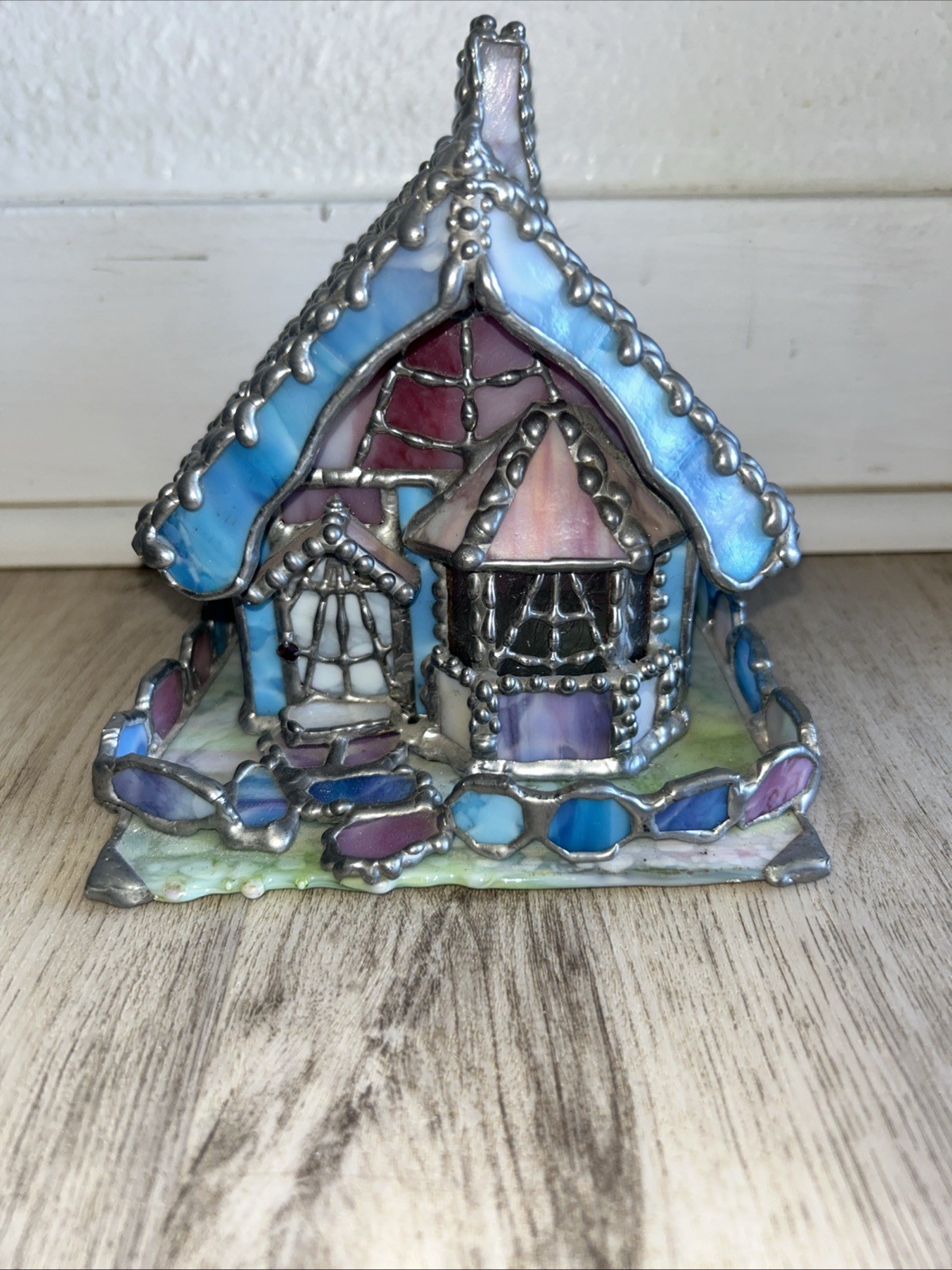 Vintage Kevin Mosley Signed “1994” Tiffany Cottage Night Lamp Read Description