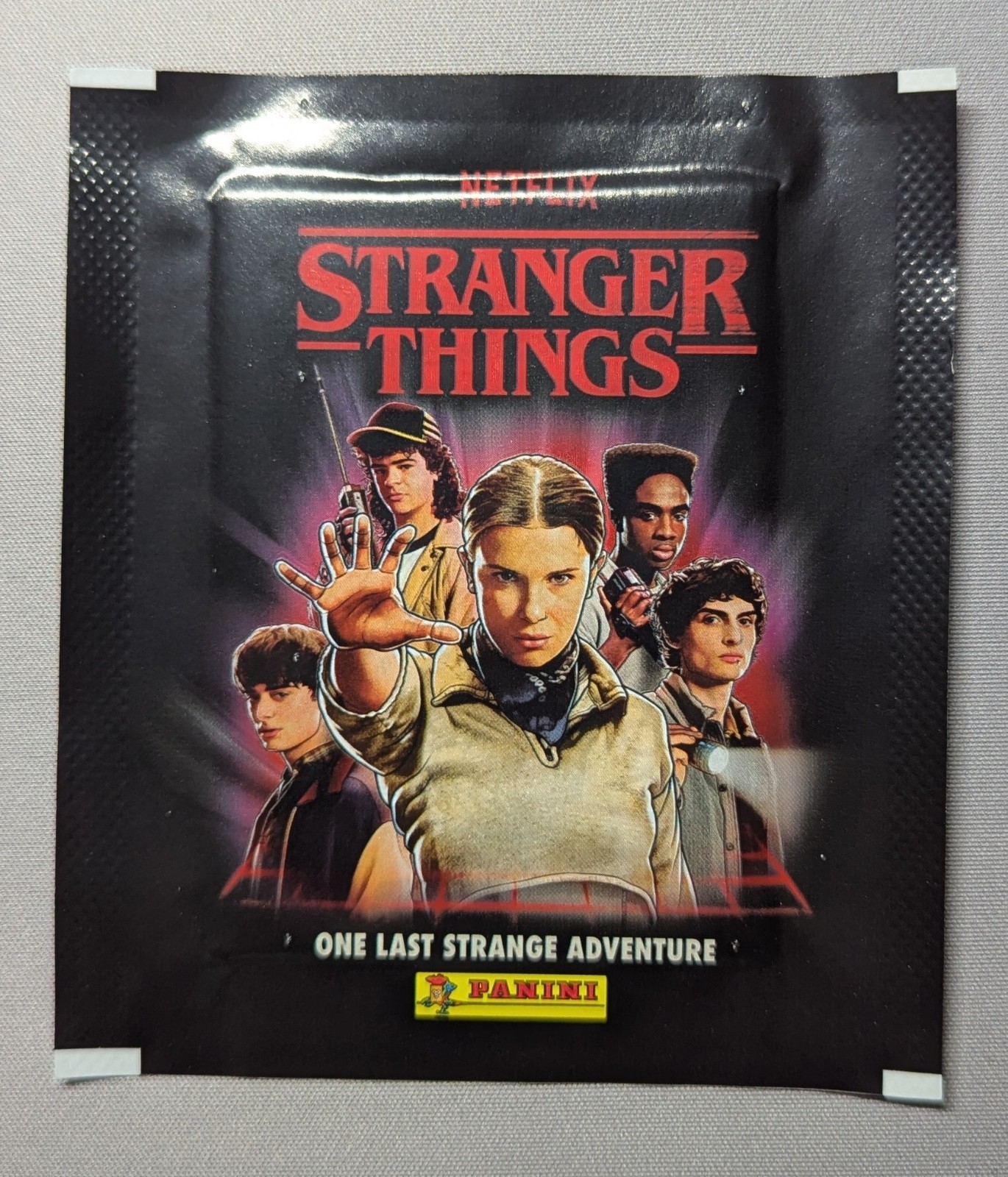 1  Sealed Pack 2025 Panini Stranger Things One Last Strange Adventure 5 per Pack