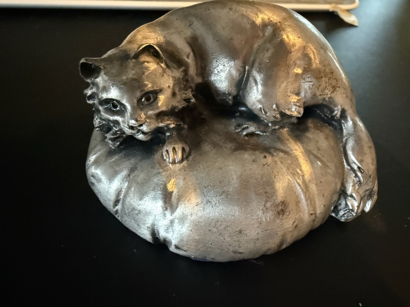 Vintage Italian Nuova Sipa Silver-Clad Cat on Cushion w/Original Certificate Tag