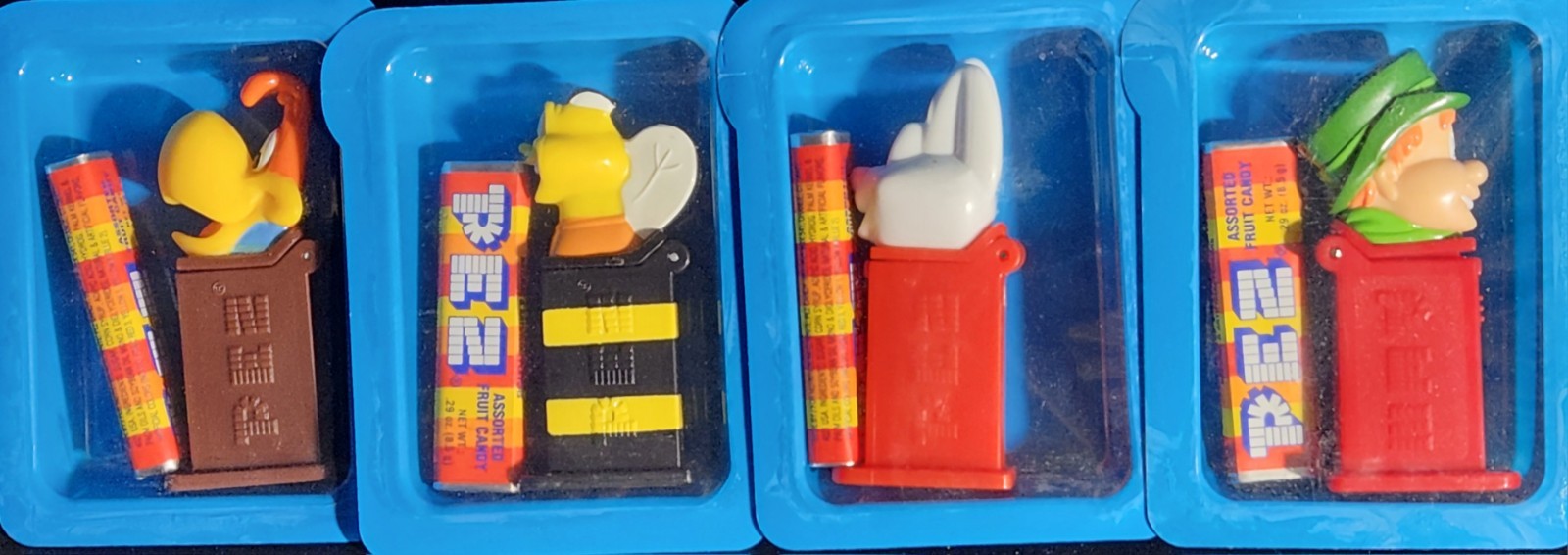 Vintage 2001 General Mills Cereal Mini PEZ Dispensers Set Of 4 Sealed 1 Owner.
