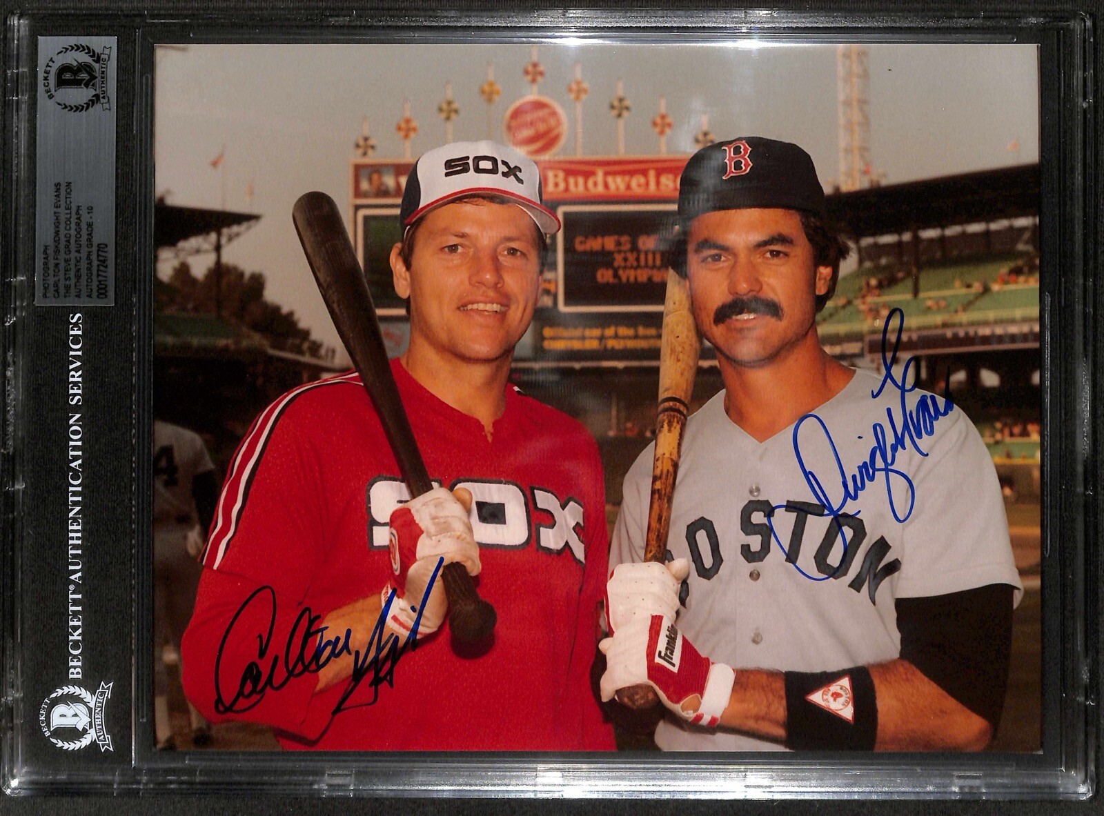 Carlton Fisk & Dwight Evans White Sox & Red Sox Signed 8x10 Photograph BECKETT