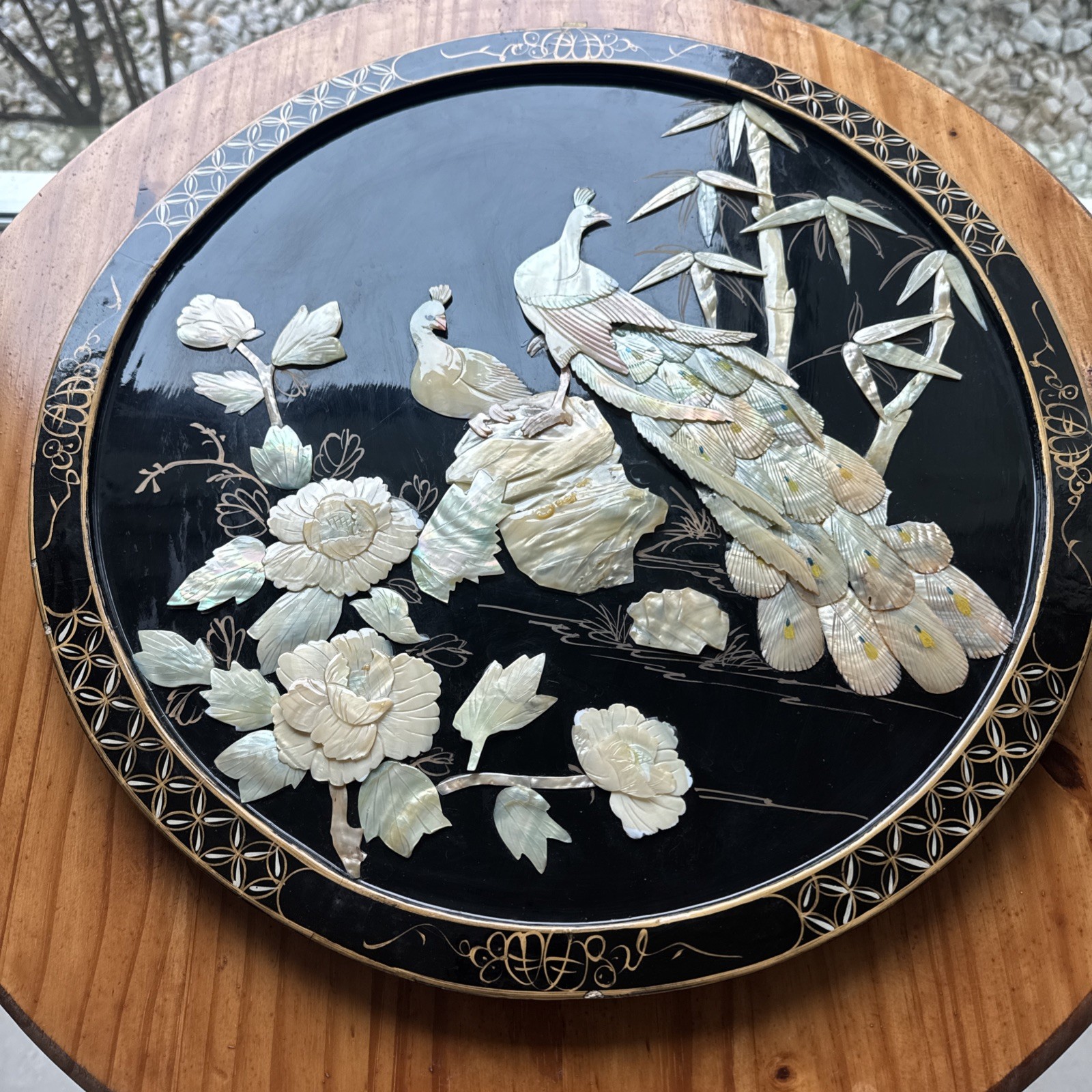 18” Vintage Chinese Wall Art Round Black Lacquer Mother of Pearl Plaque