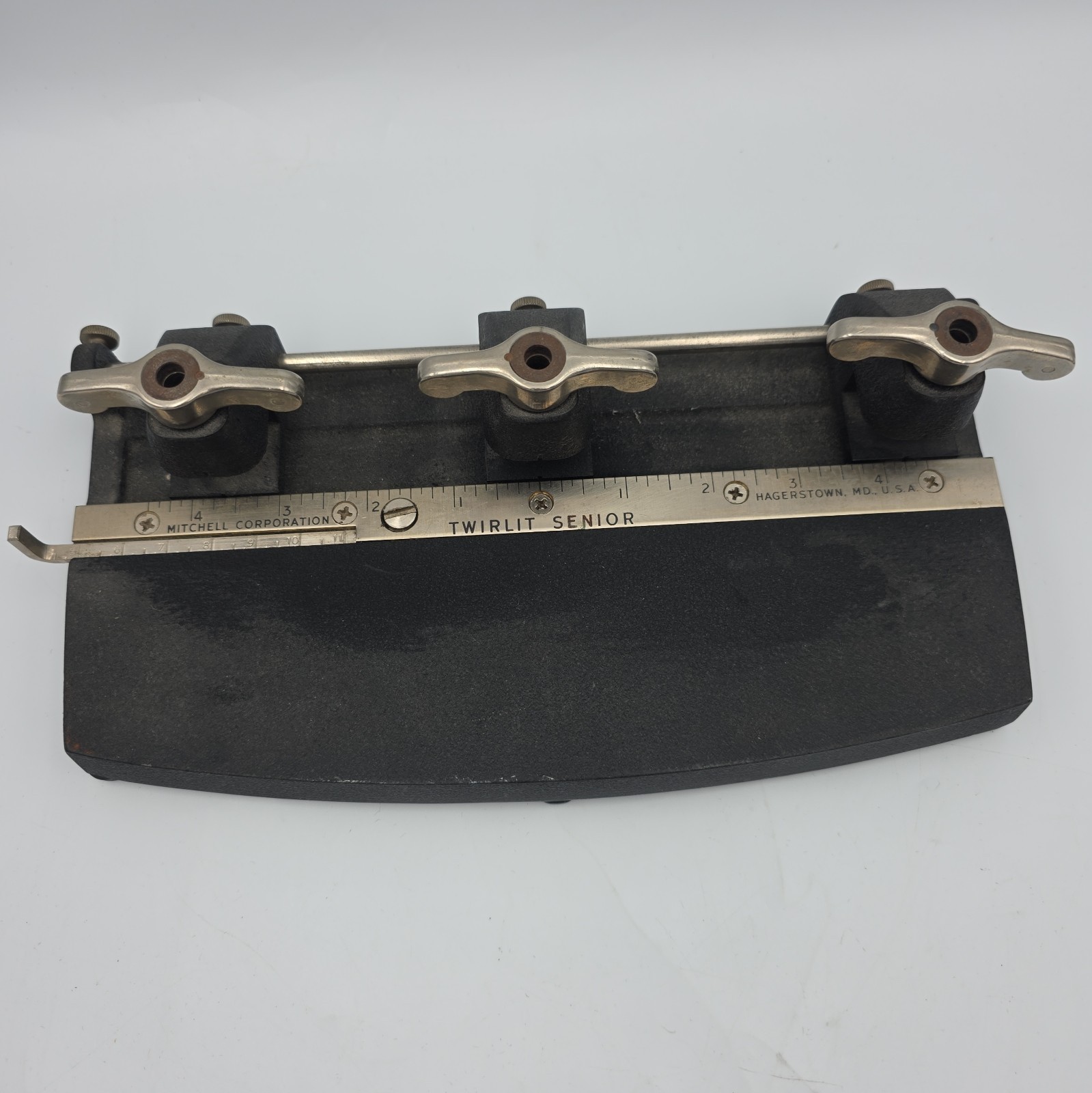 Vintage Reisner, Inc. 1975 Twirlit Senior CAST IRON Three Hole Punch, USA