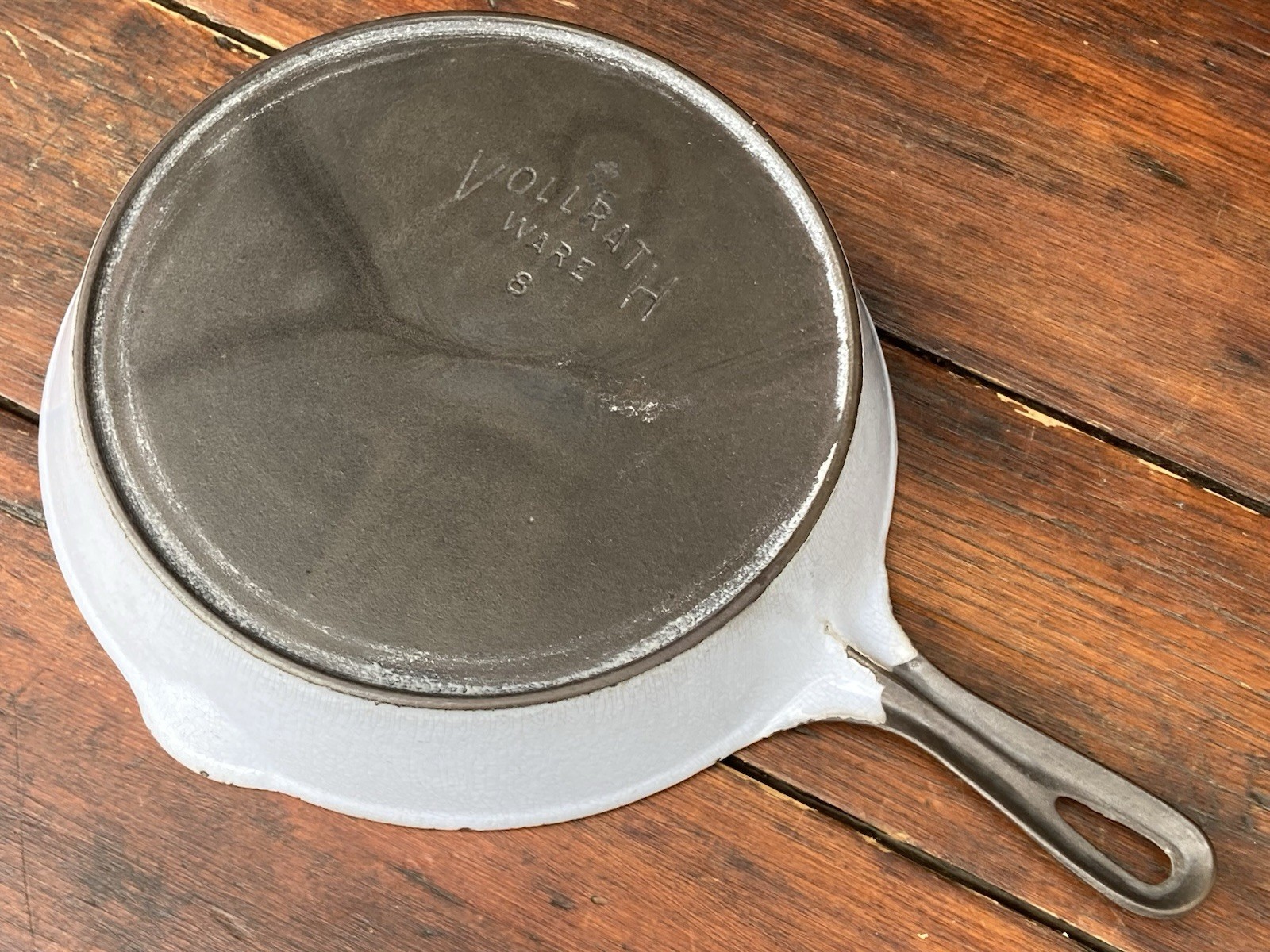 Vollrath Cast Iron #8 Enameled Skillet