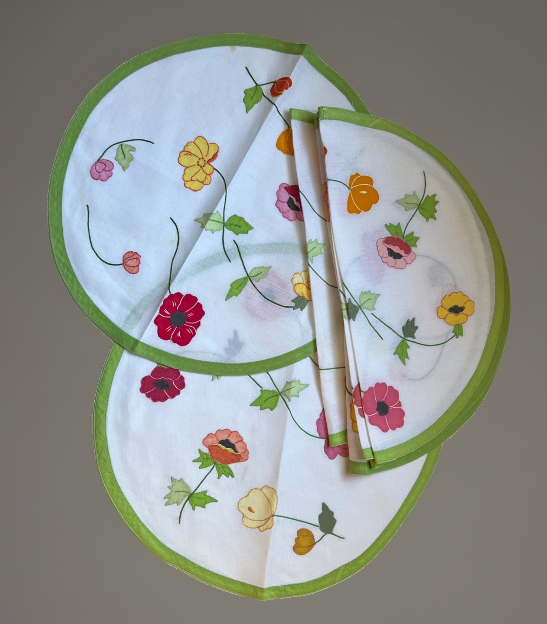 Vintage French Hand Applique Linen Round Floral Placemat Napkin Set for 8