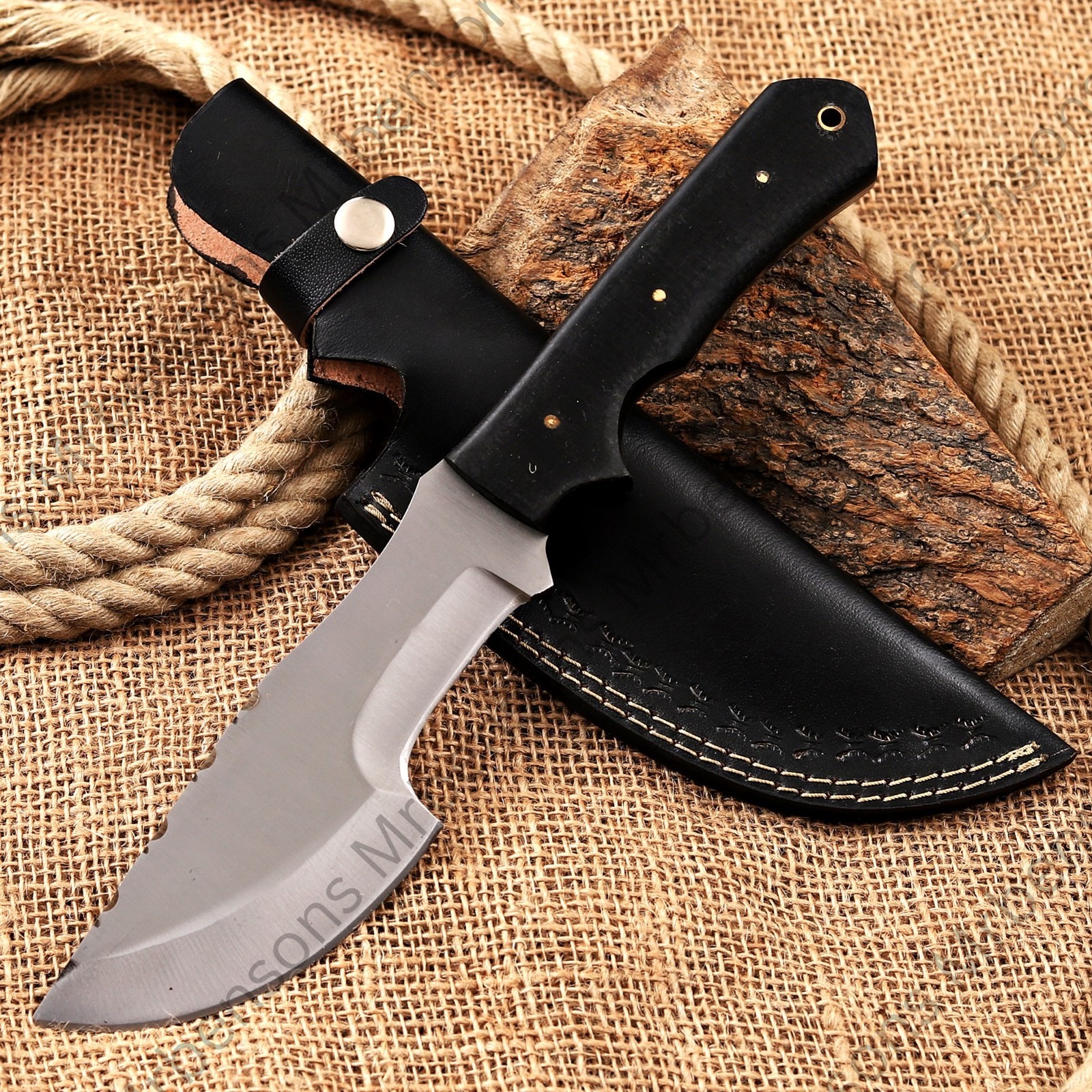 The Hunted Tracker Knife - Iconic Prop from Movie - High-Grade Stainless Steel.