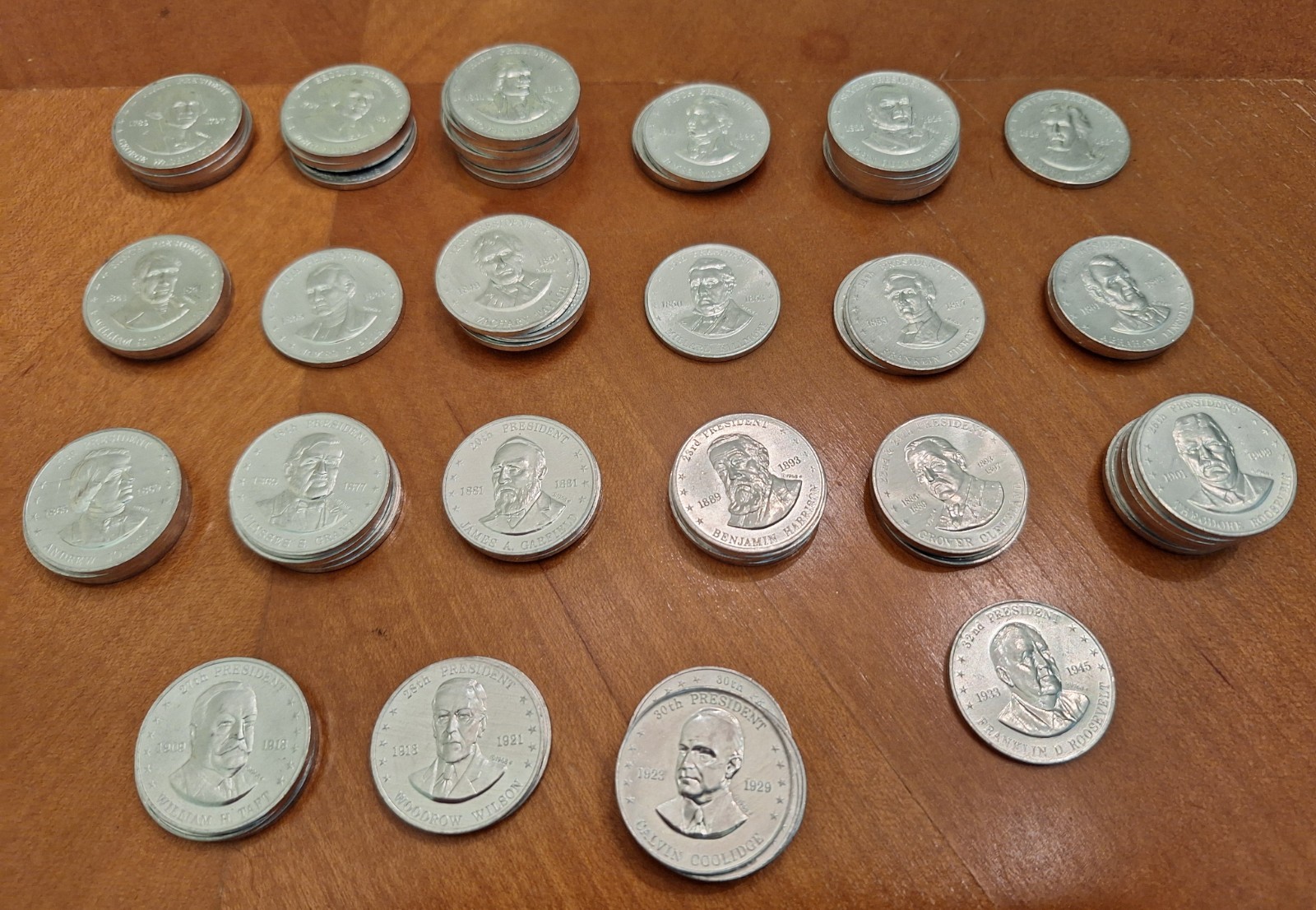 SHELL’S MR. PRESIDENT COIN GAME. 78 COINS. 1968.