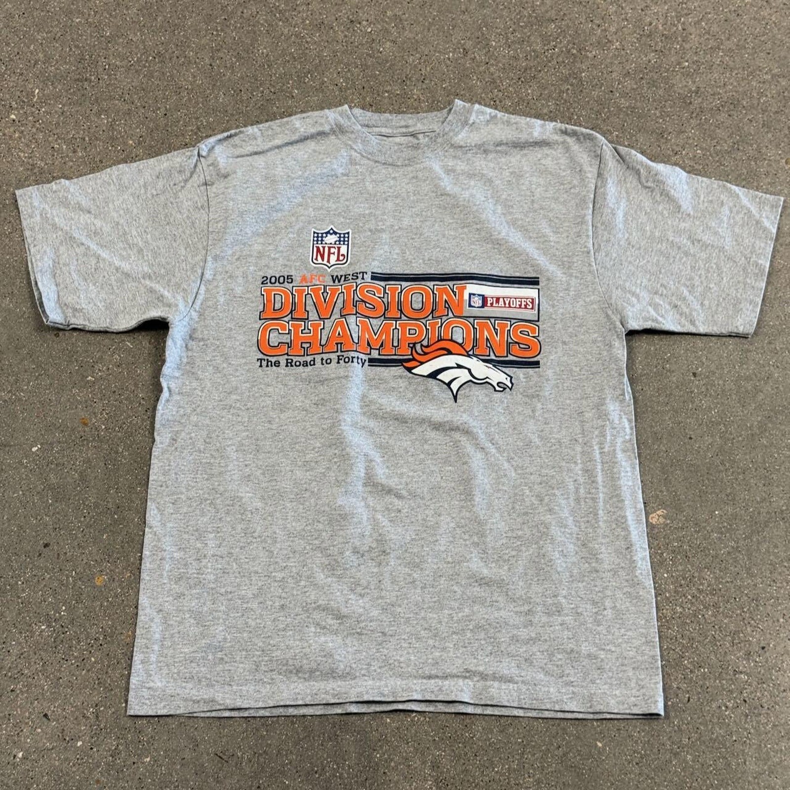 VTG Reebok 2005 Denver Broncos AFC West Division Champions T-Shirt Men\'s Sz L