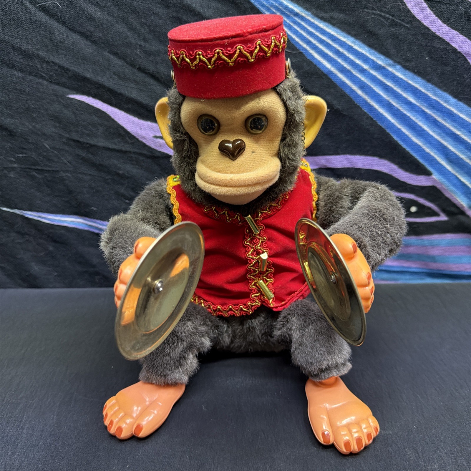 Vintage 1999 Mister Monkey-Musical Cymbal Clapping-Charm Company-Works USA