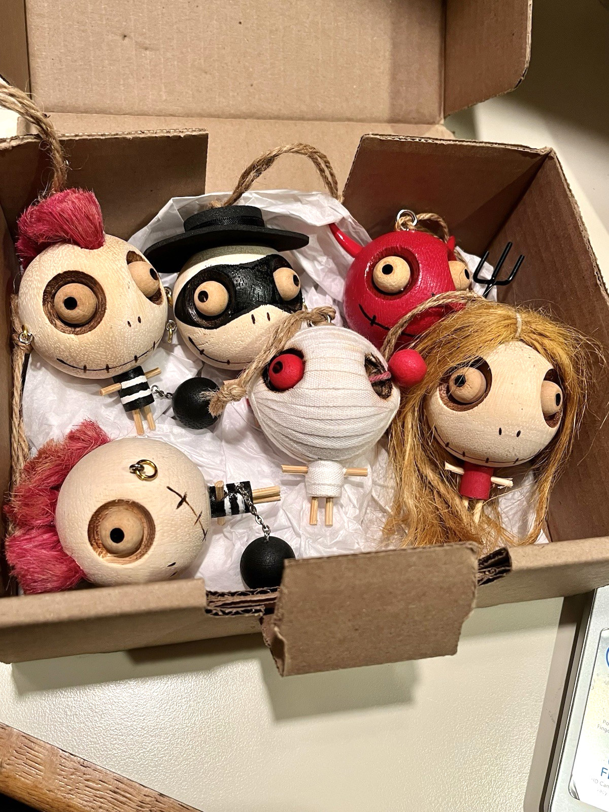 LOT Pier 1 Halloween Ornaments Wooden Crazy Heads