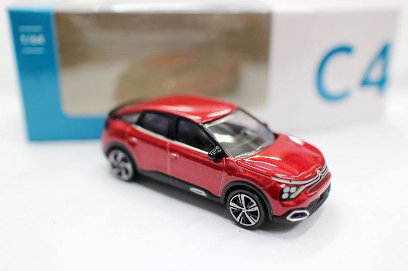 1/64 Red Citroen C4 2020 Die-Cast Detailed Alloy Replica Model Car
