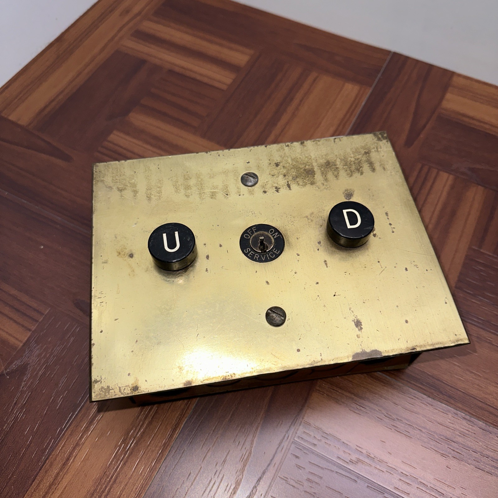 Vintage Elevator Hall Button Panel  (Intermediate Floor Up & Down)