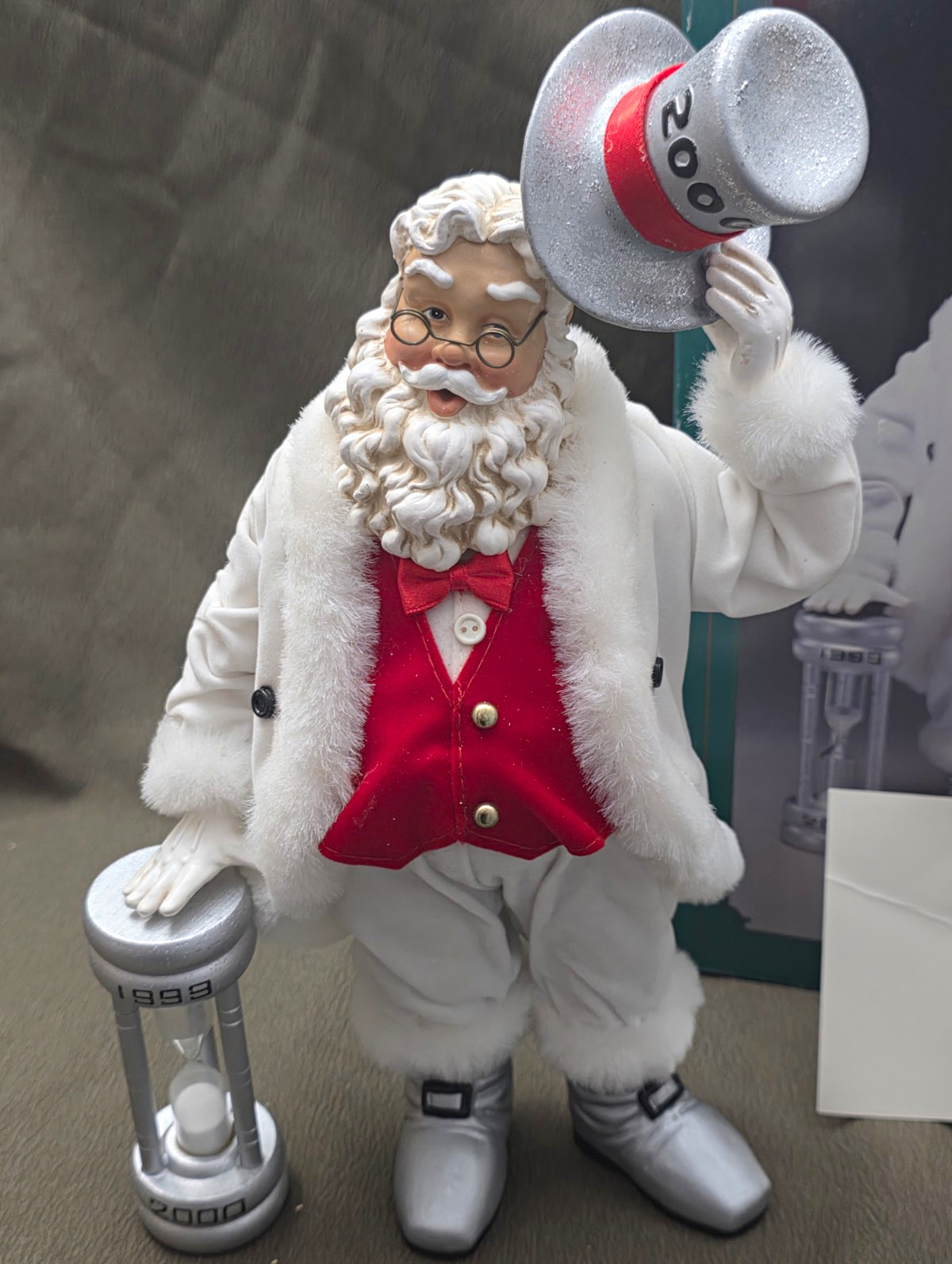 Kurt S. Adler Fabriche KSA Collectibles Countdown Santa Figurine 2000 Boxed