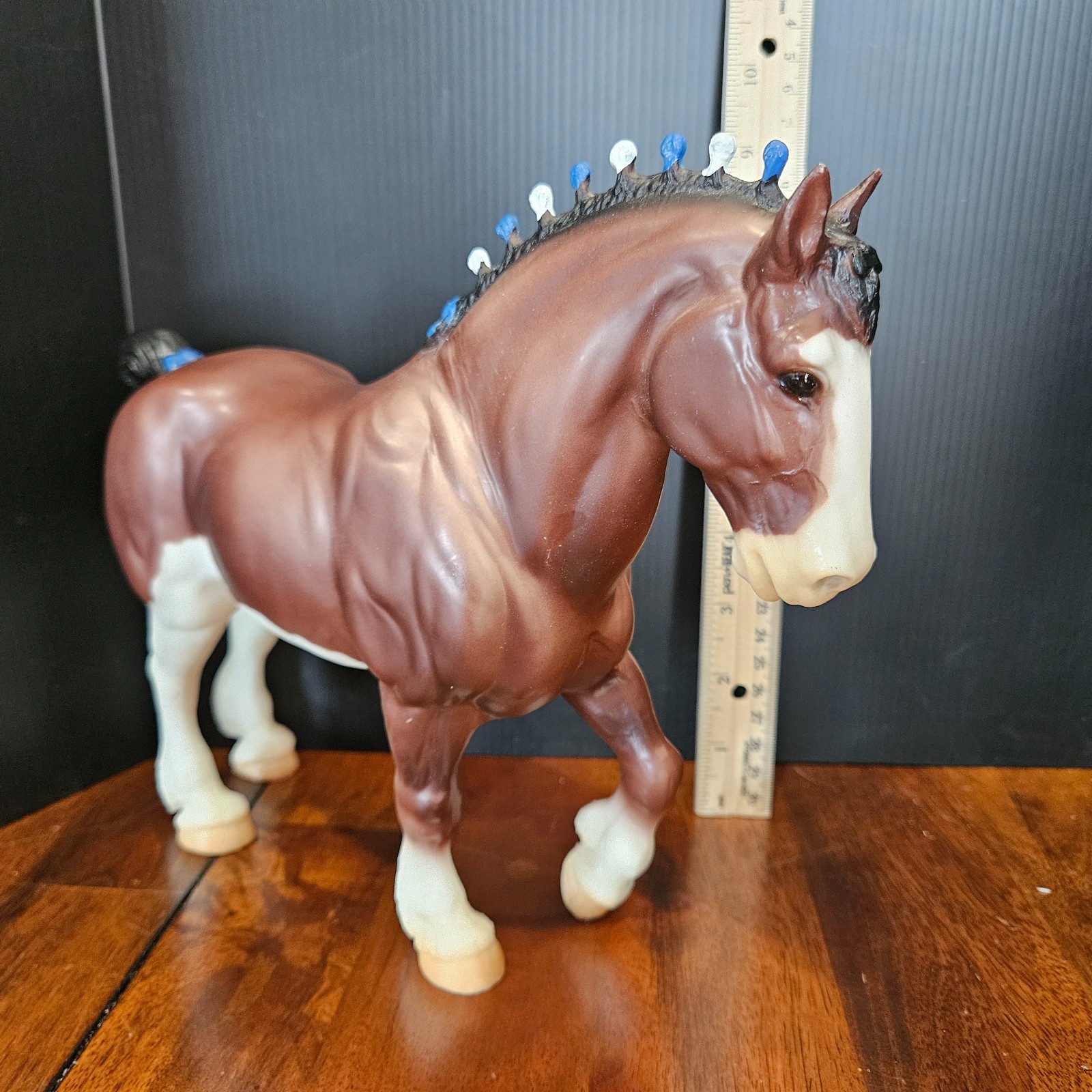 Breyer Classics Horse HIGHLAND CLYDESDALE #868 Draft Horse Brown White Figure