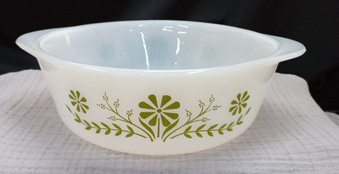 Glasbake J2600 Vtg. Round Casserole Baking Dish 2 Qt USA   Green Daisy Flower