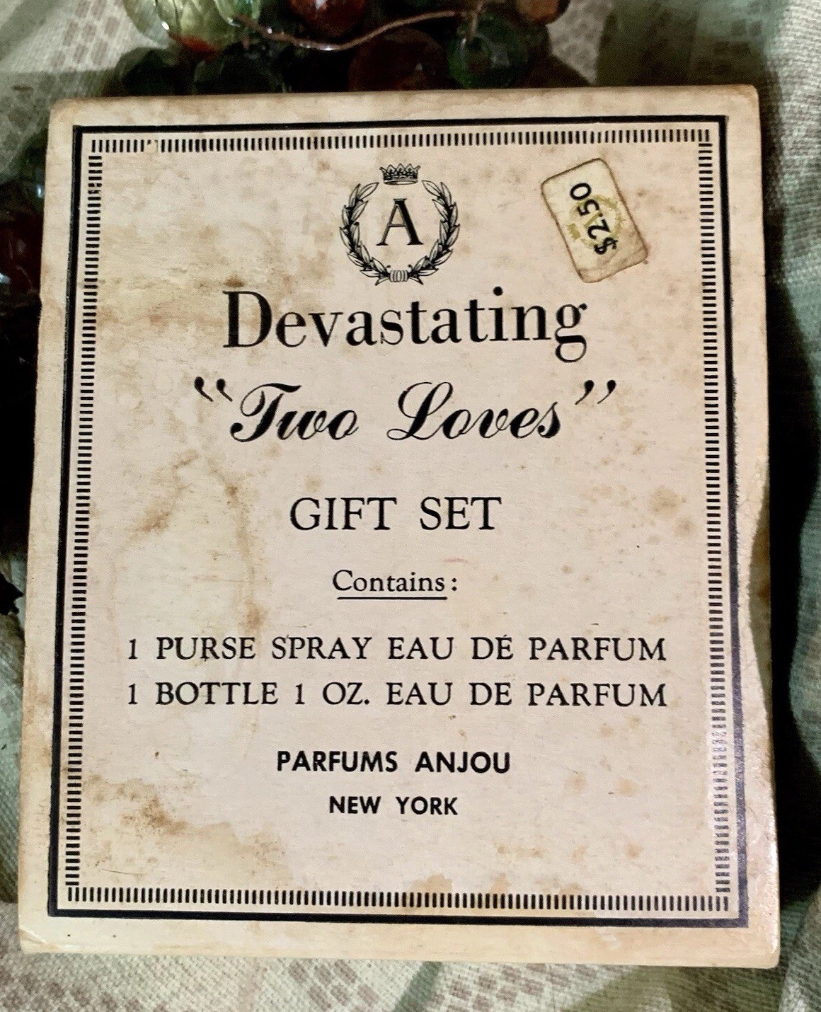 DEVASTATING ANJOU “TWO LOVES” Brand New Vintage 2 Piece EDP Gift Set NIB RARE