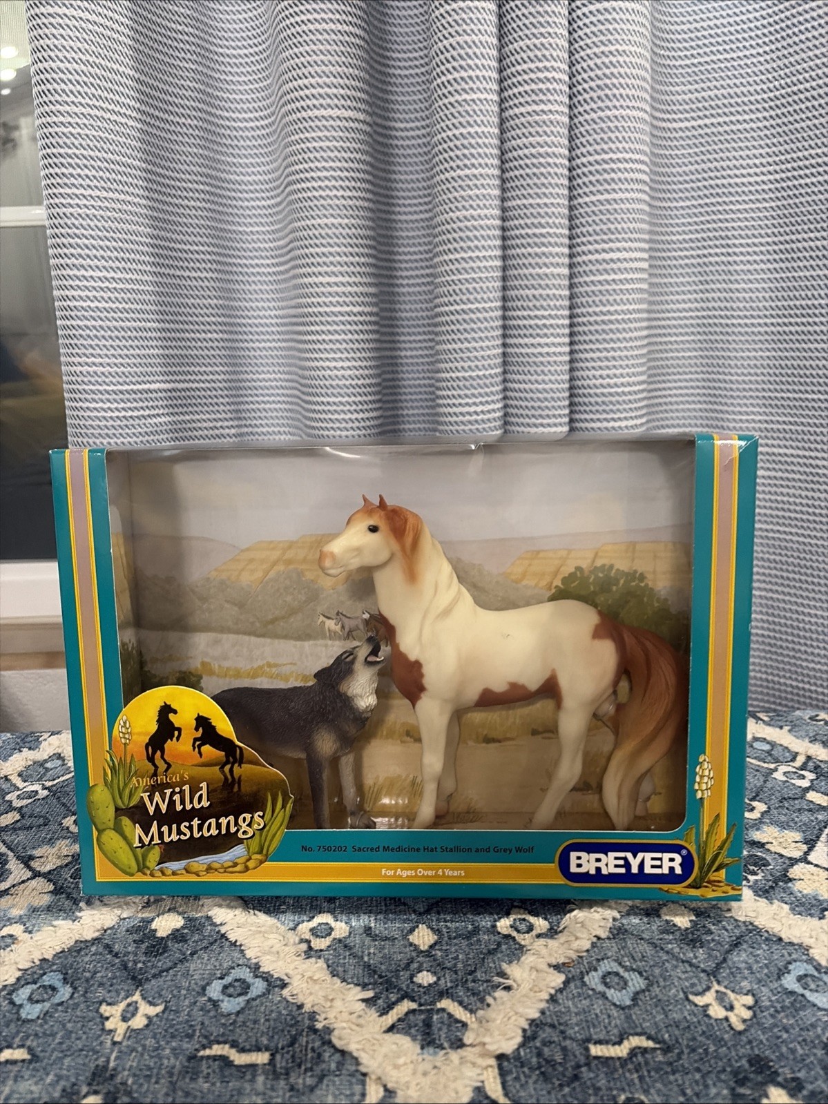 Breyer Wild Mustangs Sacred Medicine Hat Stallion Grey Wolf #750202  NEW