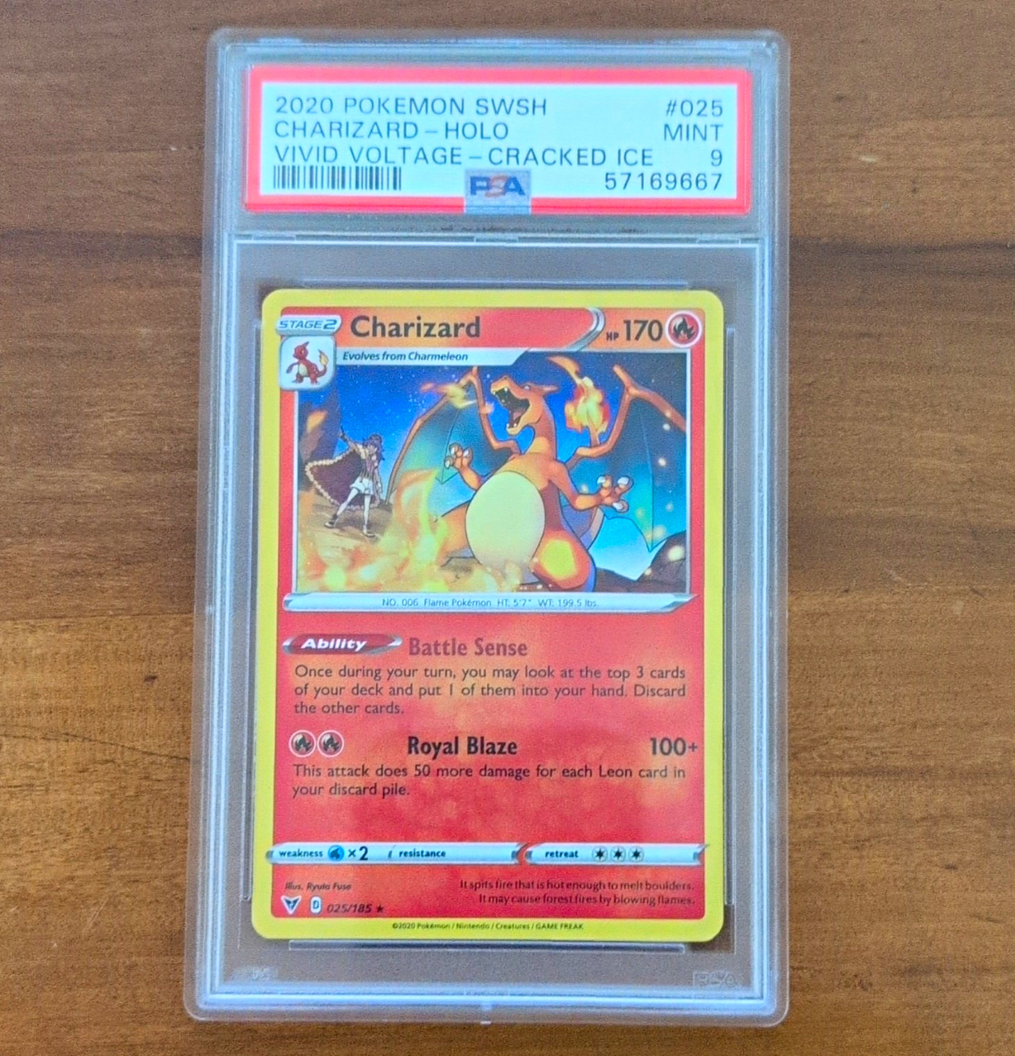 Pokémon 2020 SWSH Vivid Voltage Charizard Cracked Ice Holo 025/185 PSA 9