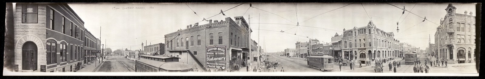 Photo:Winfield Kansas 1910 9th Ave Commercial Street Panoramic