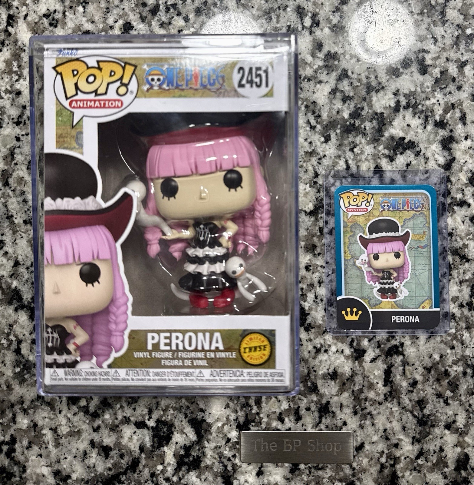 Funko Pop One Piece Perona CHASE 1/72 #2451 w/Hard Protector & Card