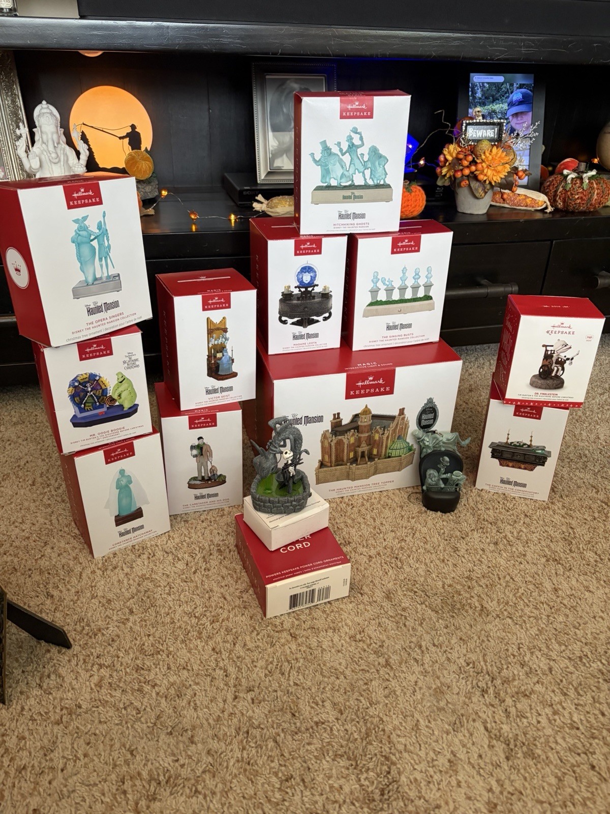 Hallmark Disney World HAUNTED MANSION TREE TOPPER Ornaments Set of 15