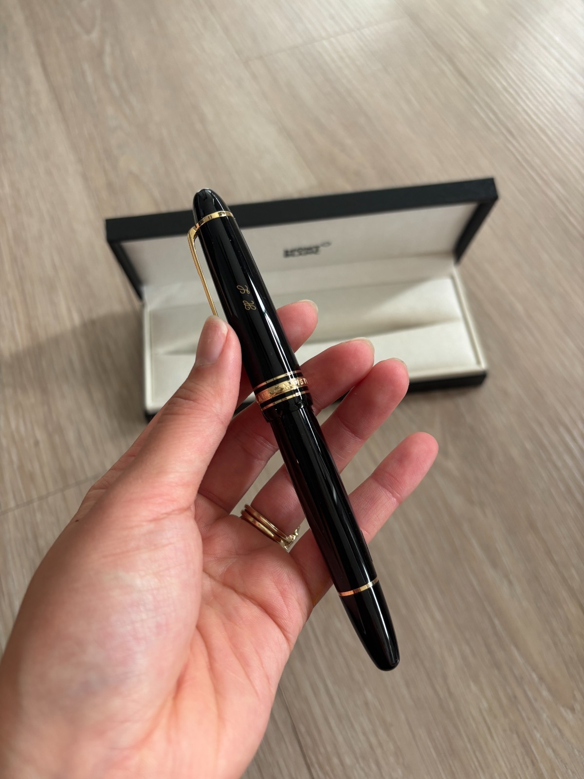 Montblanc Meisterstuck Legrand 146 14k M Fountain Pen