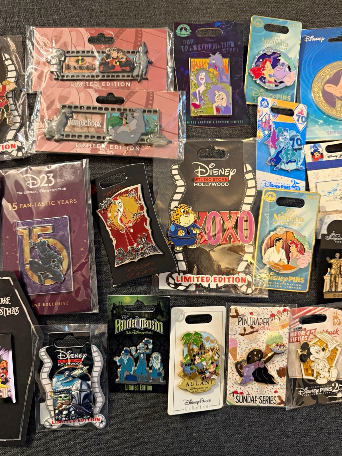 HUGE Disney Pin Collection/Lot
