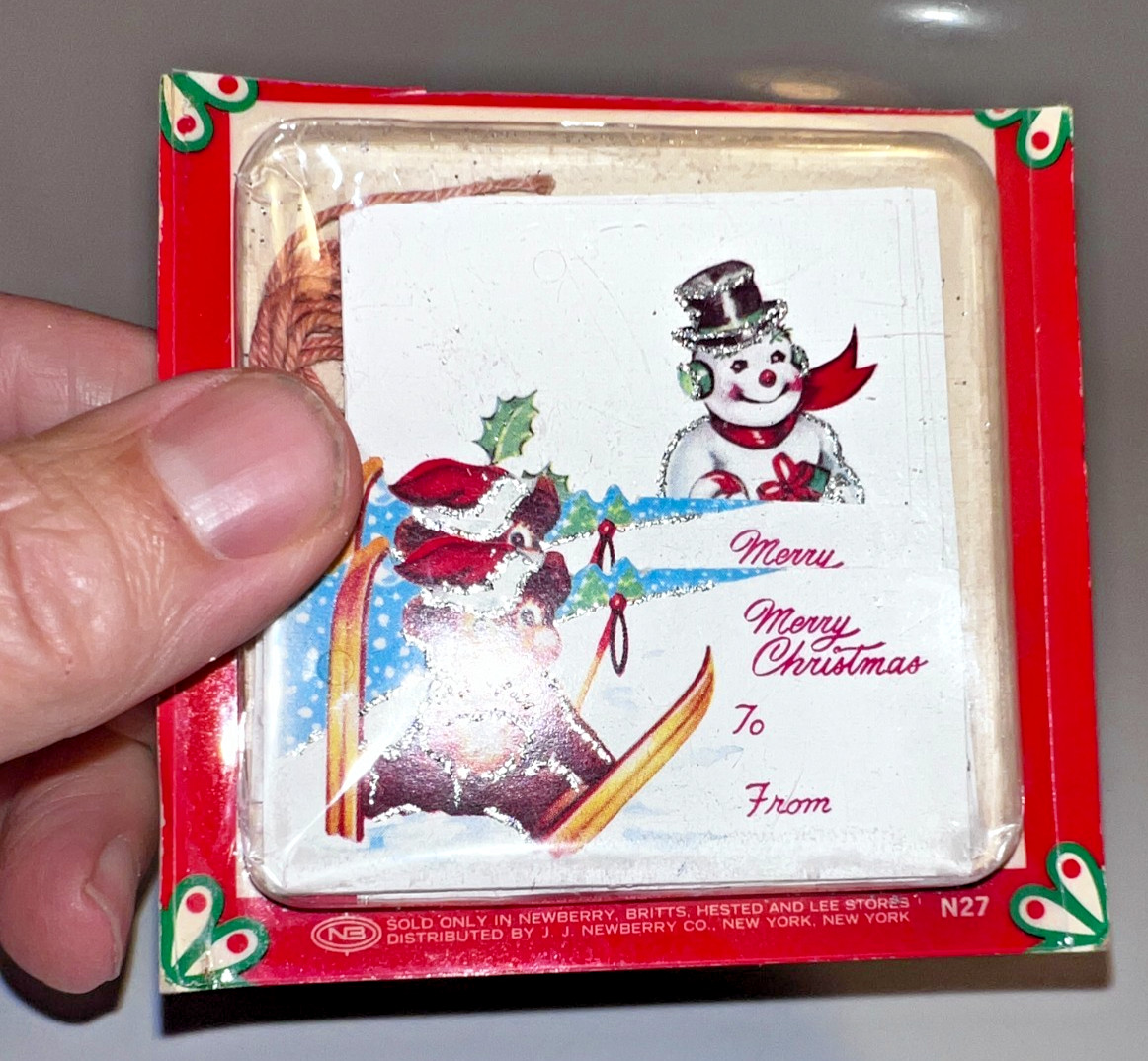 Vintage Old Stock Factory Sealed Newberry Christmas Glitter Gift Tags on Strings
