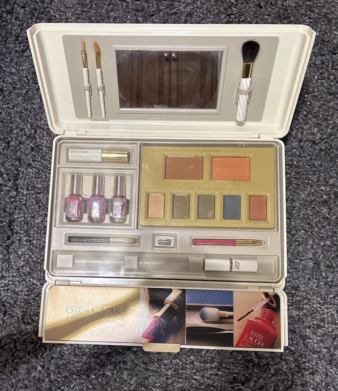 Estee Lauder Vintage 1980\'s Makeup Set In Collectible Case & Cardboard Insert
