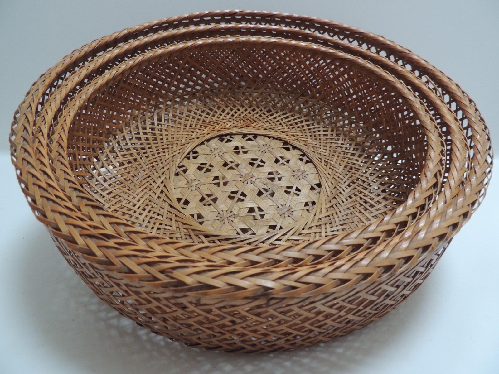 MCM Lot 3 Japanese Ikebana Large Nesting Handwoven BasketsBowls Intricate Design