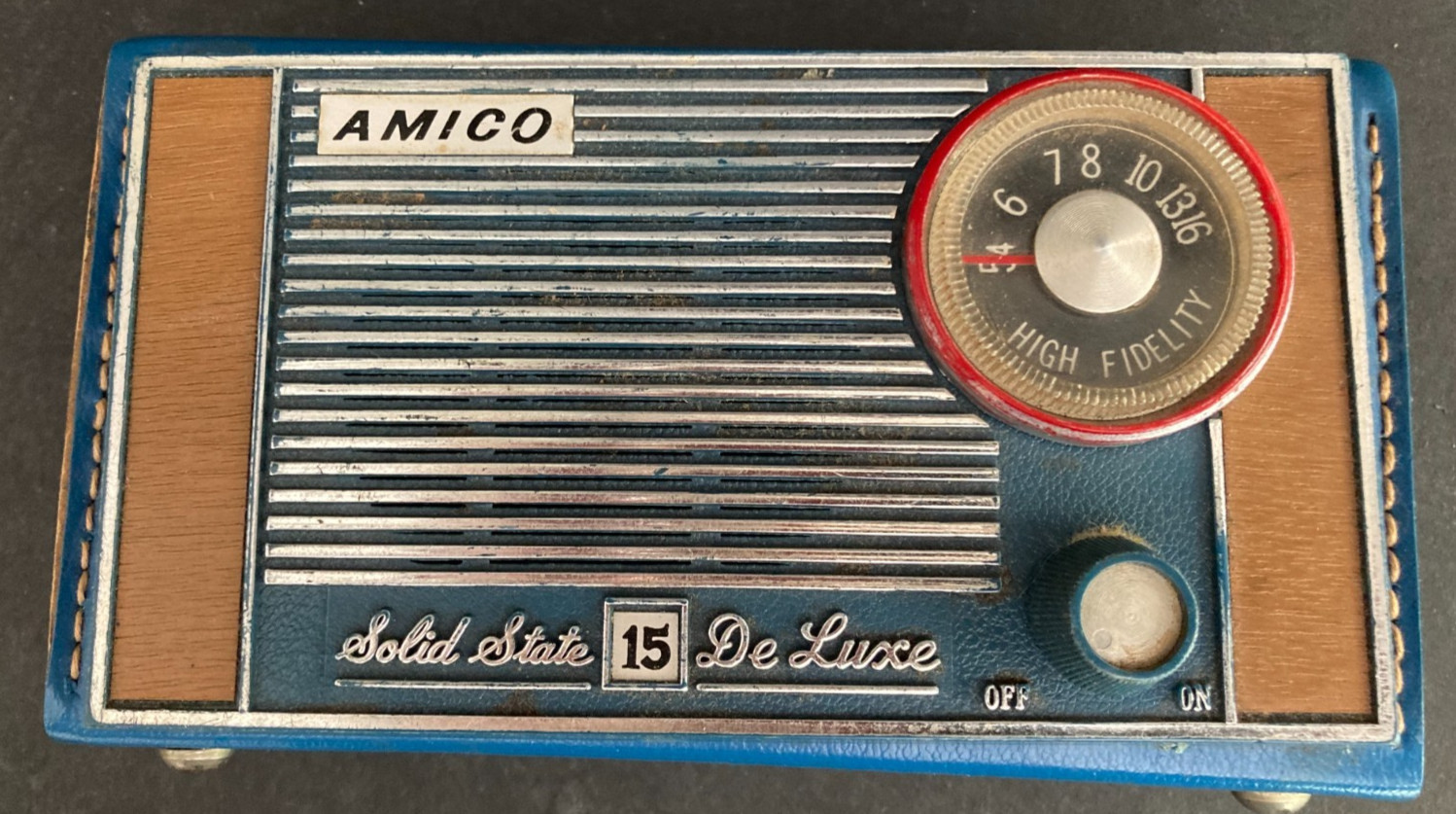 Vintage Amico Solid State 15 Transistor Radio,Model HKN23