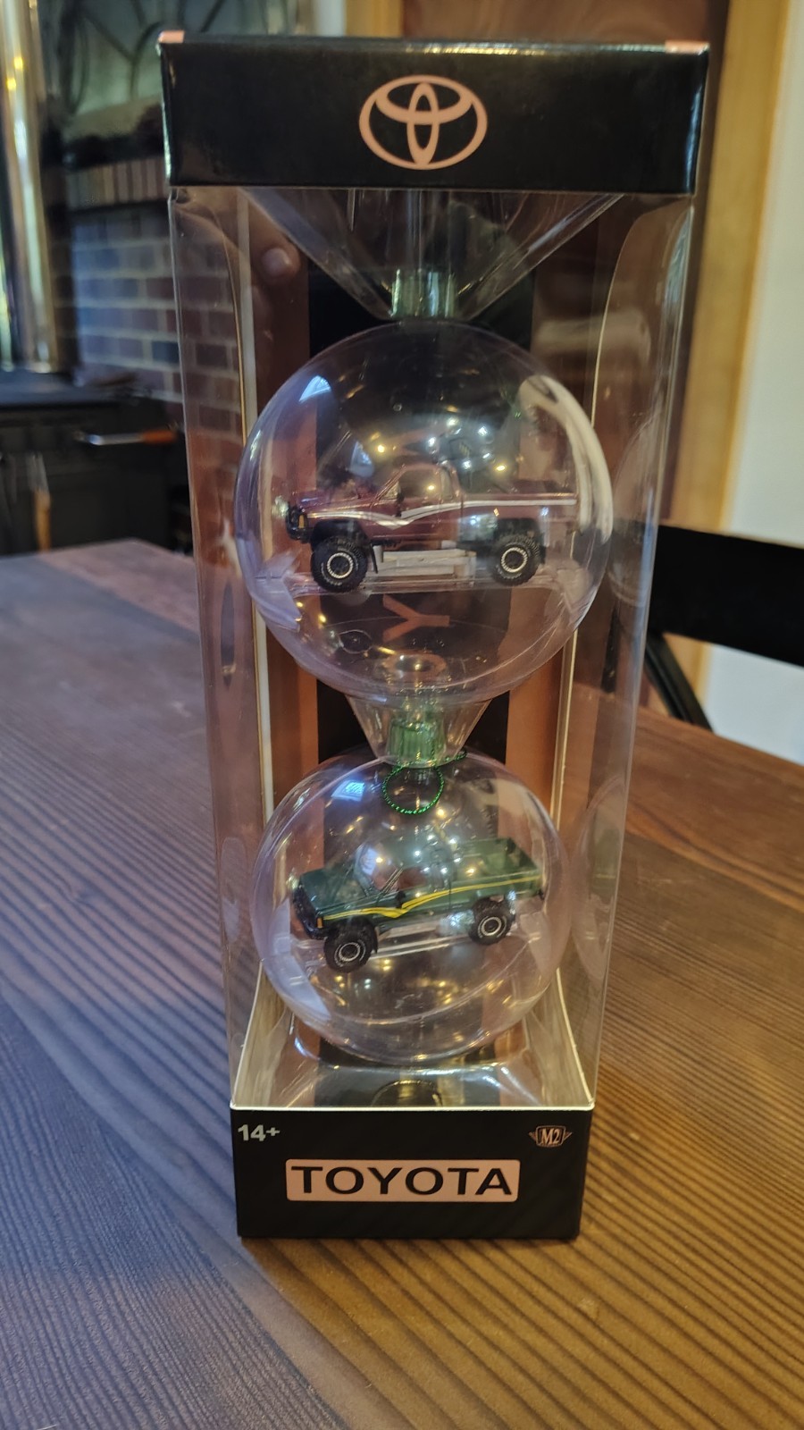 M2 Machines Toyota 1985 4x4 Truck Clear Ball Ornament Set 2 Boxed 1:64