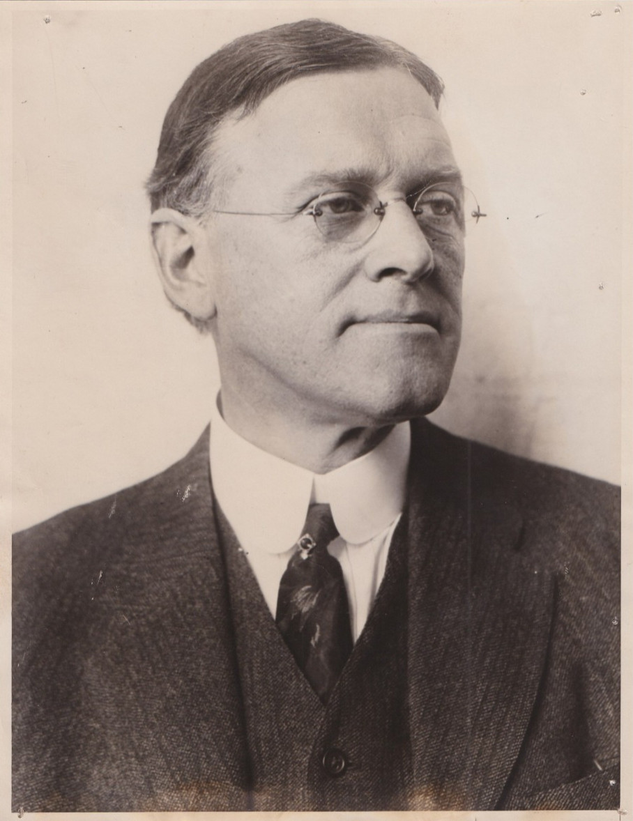 1925 Press Photo Cancer Researcher Dr. Francis Carter Wood, X-Ray Pioneer