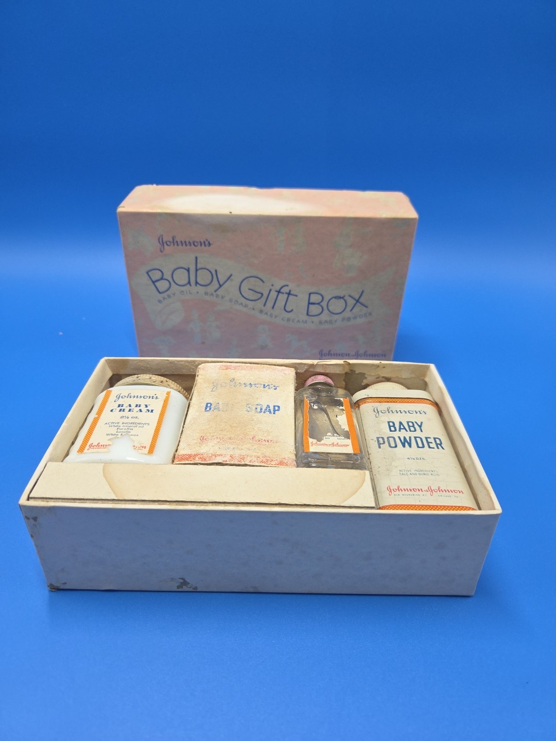 NOS 1950s VTG Johnson's Baby Gift Box Set COMPLETE UNUSED 