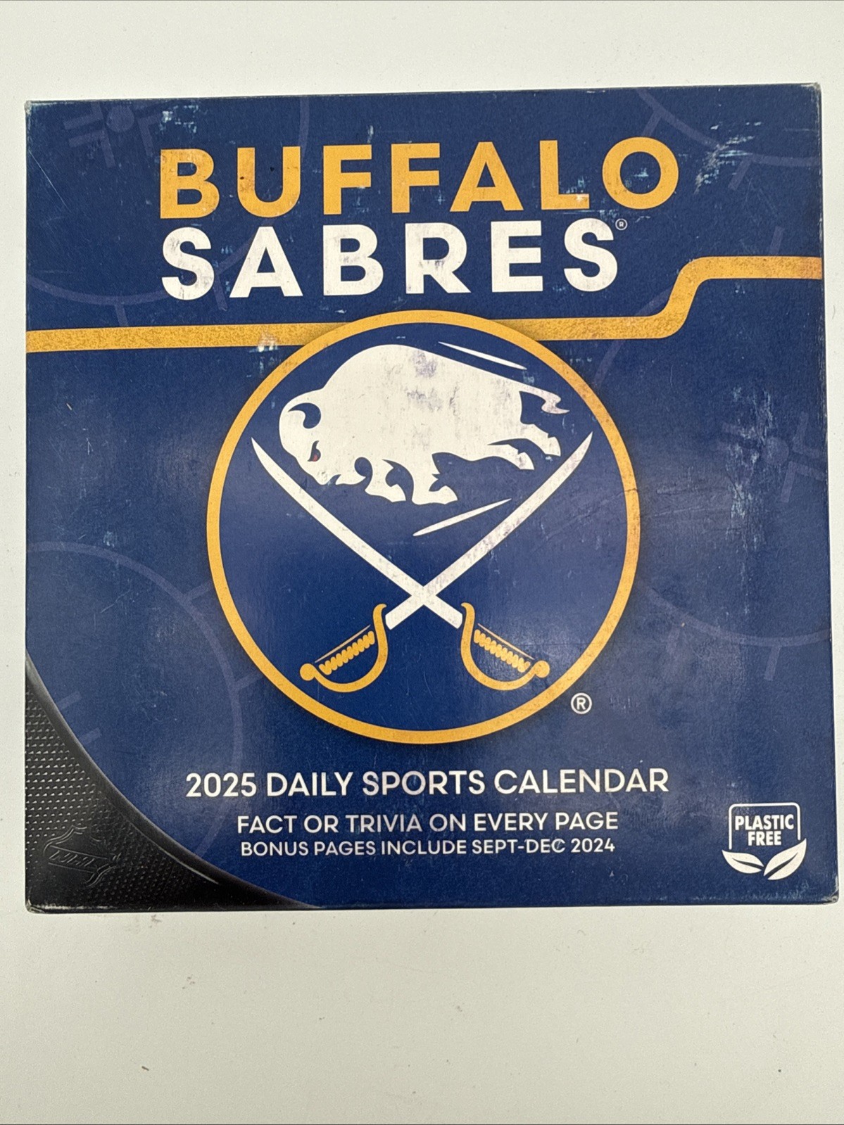 Turner Licensing,  NHL Buffalo Sabres 2026 Desk Calendar, 5.38'' X 5.38'', 12-Mo