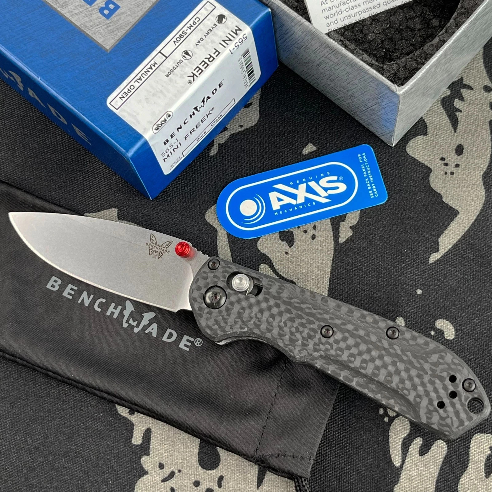 Benchmade 565-1 Mini Freek Carbon Fiber Handle S90V BLADE 3.0'' Folding Knife E