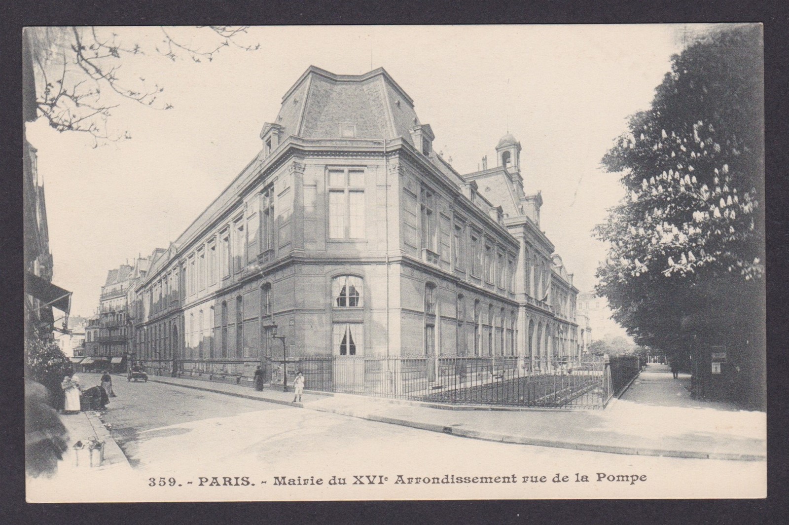 FRANCE, Postcard, Paris, Town Hall of the XVI Arrondissement, rue de la Pompe