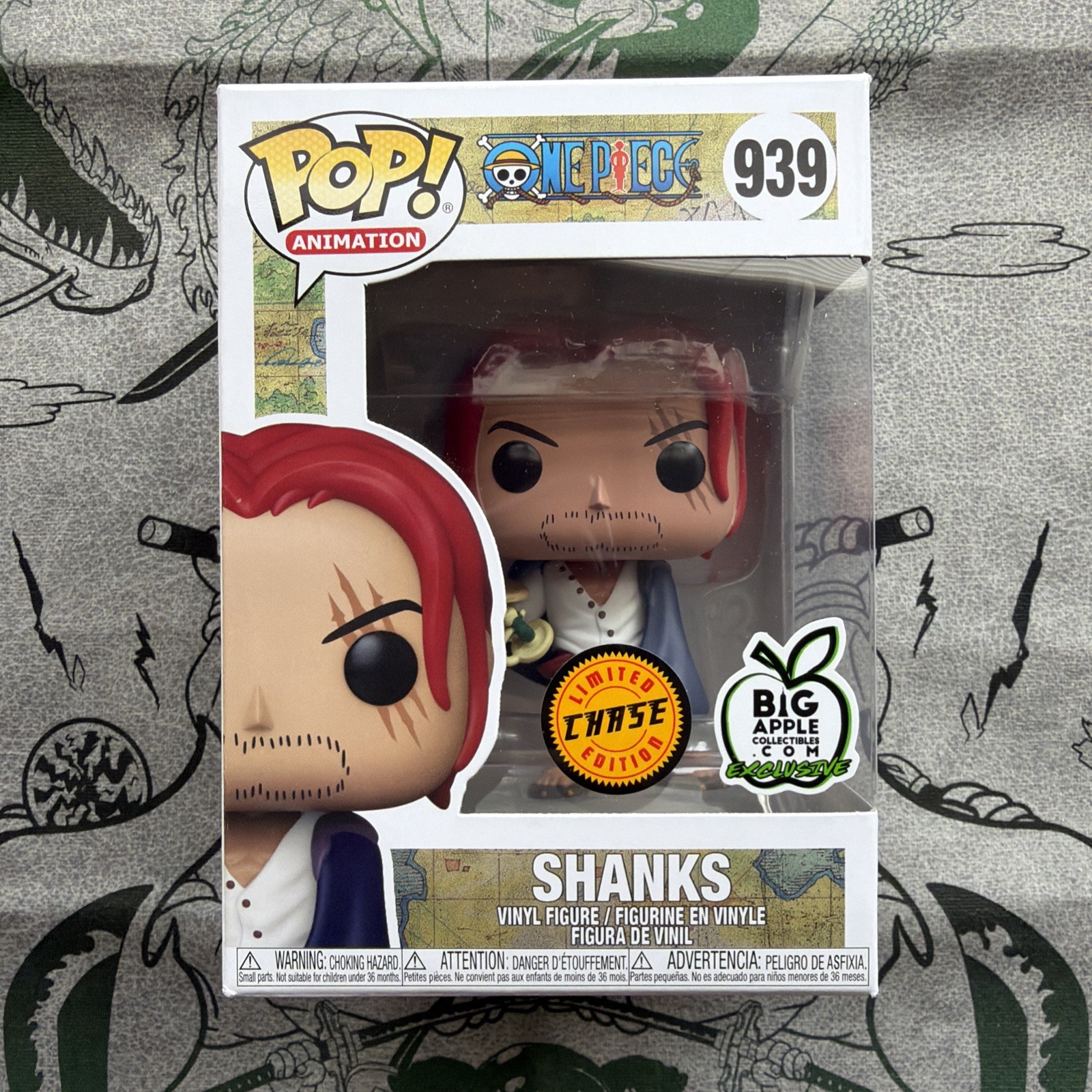 One Piece Funko Pop Shanks CHASE #939 (Big Apple) light box damage 