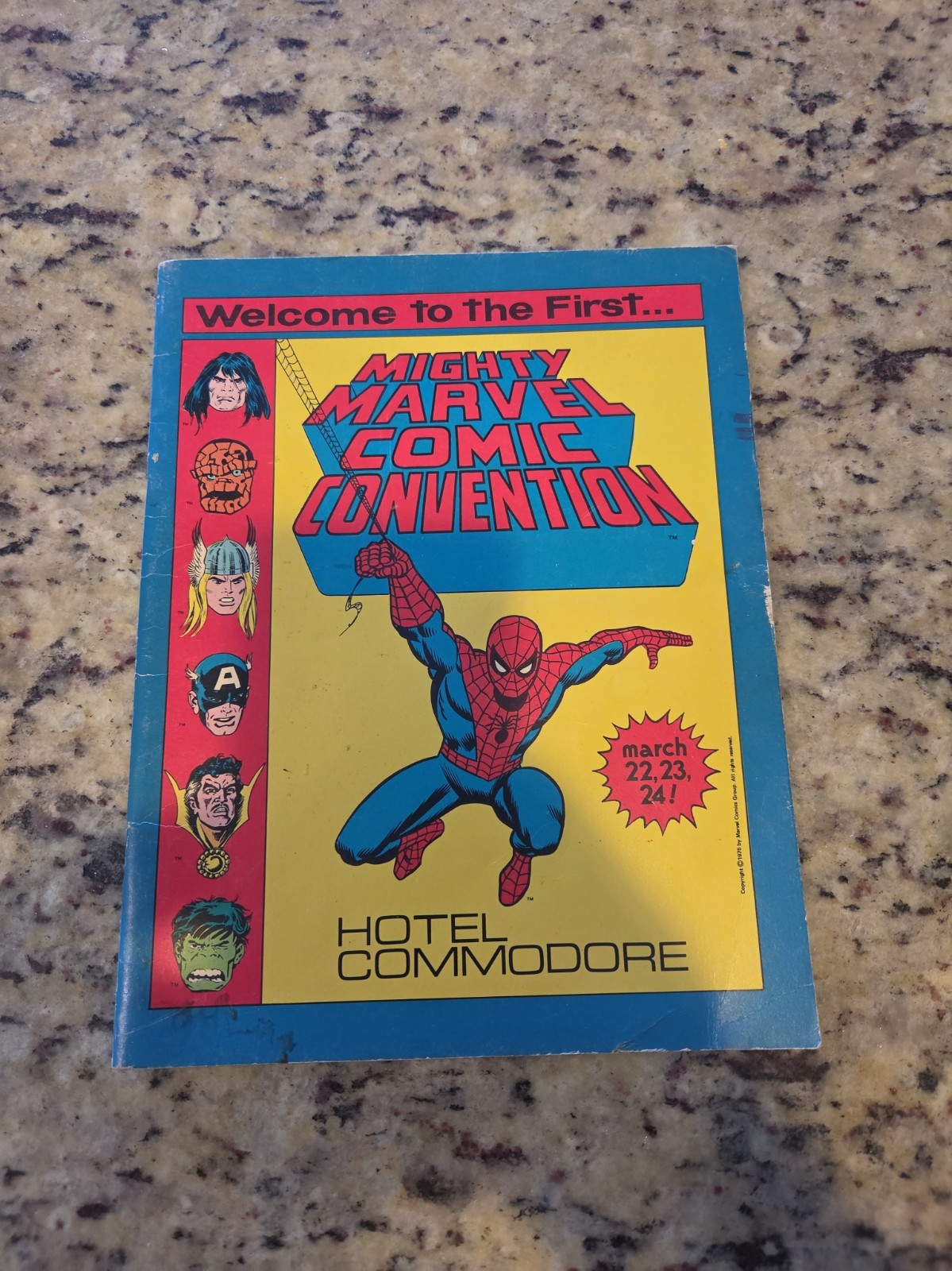 VINTAGE 1975 MIGHTY MARVEL COMIC CONVENTION Program Book Spider-Man Minor Wear