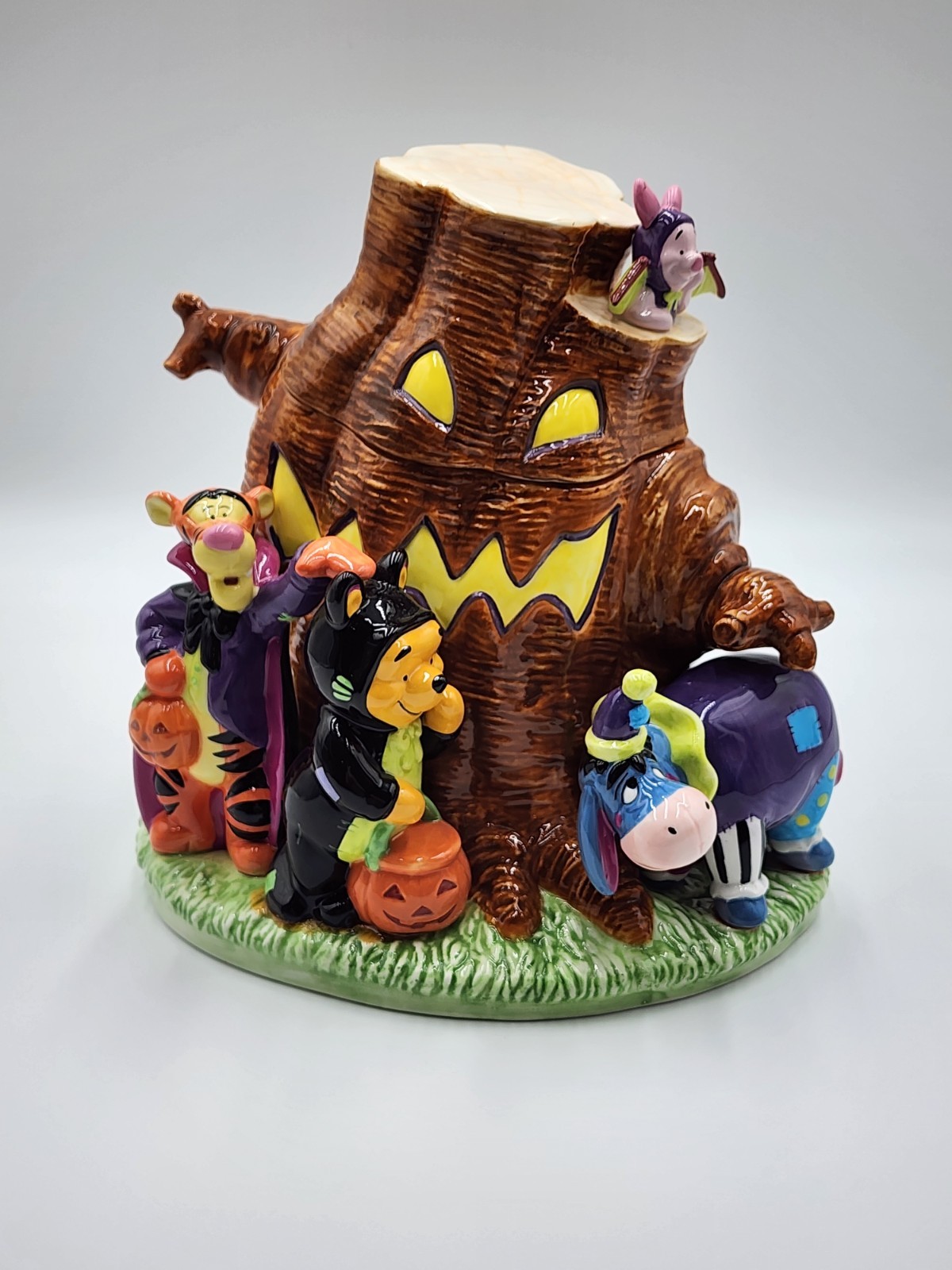 Winnie The Pooh & Friends HALLOWEEN Cookie Jar 1999 NEW MINT Disney Vintage