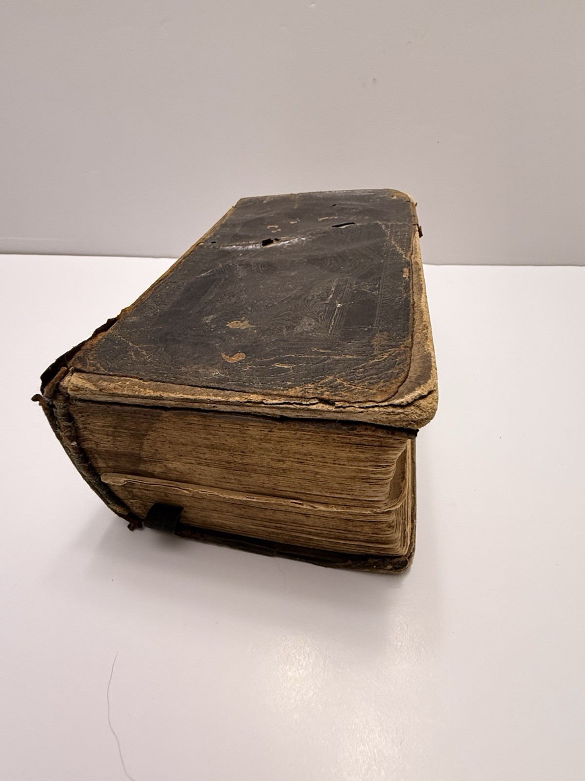 1829 Scottish Holy Bible Edinburgh Hunter Blair Bruce Antique Leather Binding