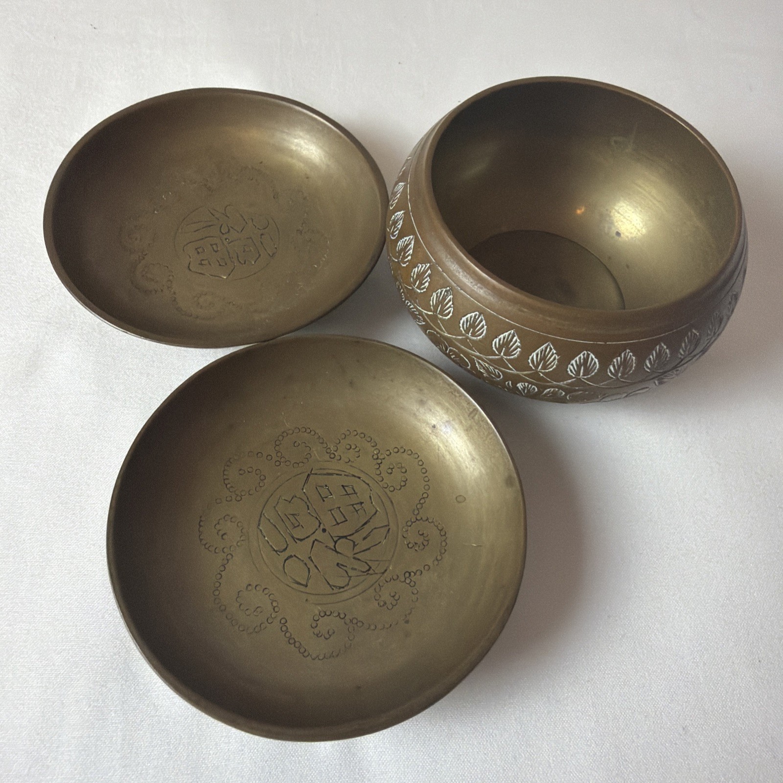 Vintage Etched Brass India Painted Coaster Trinket Tray Footed Bowl Lot of 3