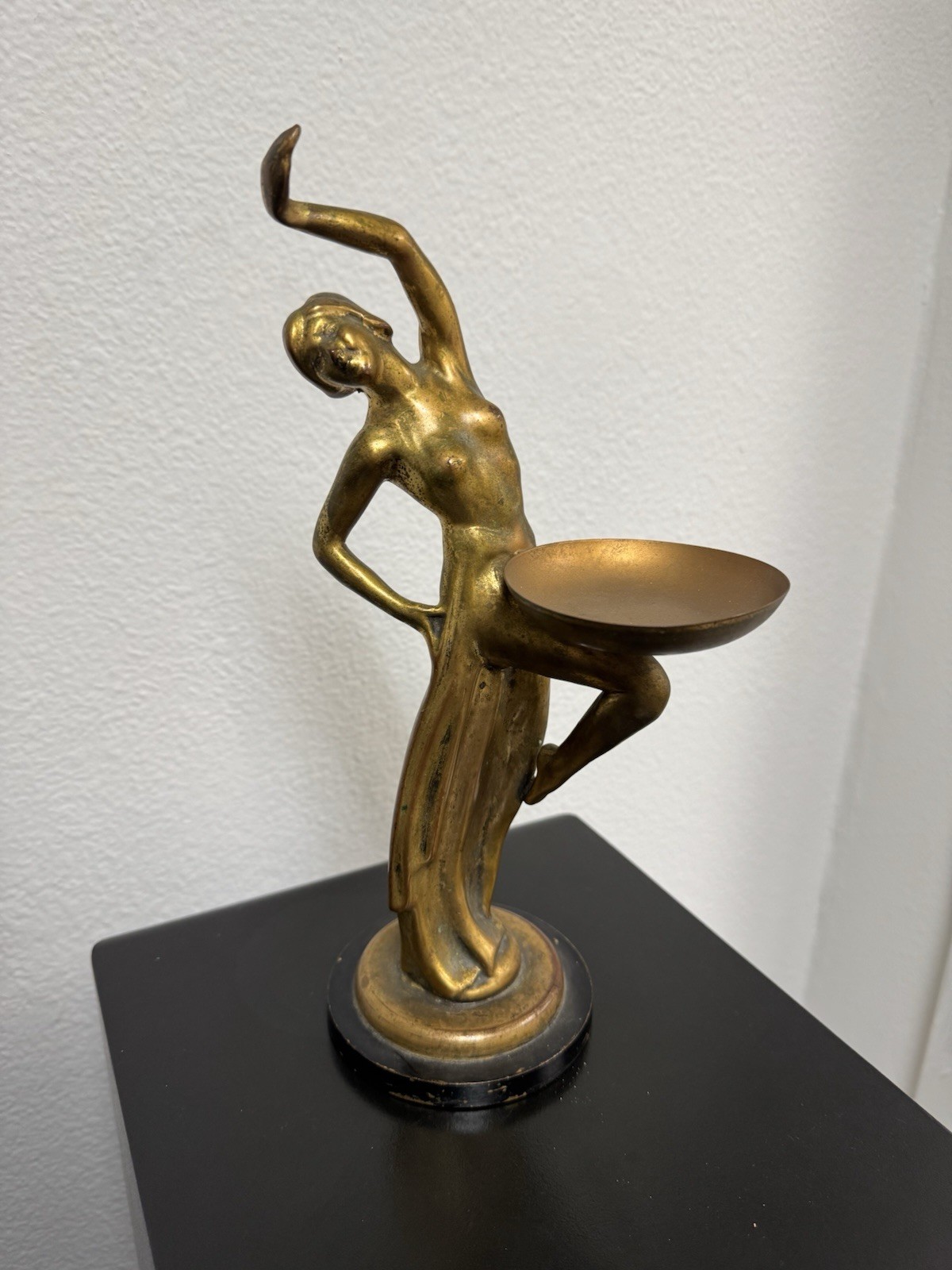Ronson Art Metal Works 1929 Art Deco Bronze Style Female Ashtray Louis V Aronson