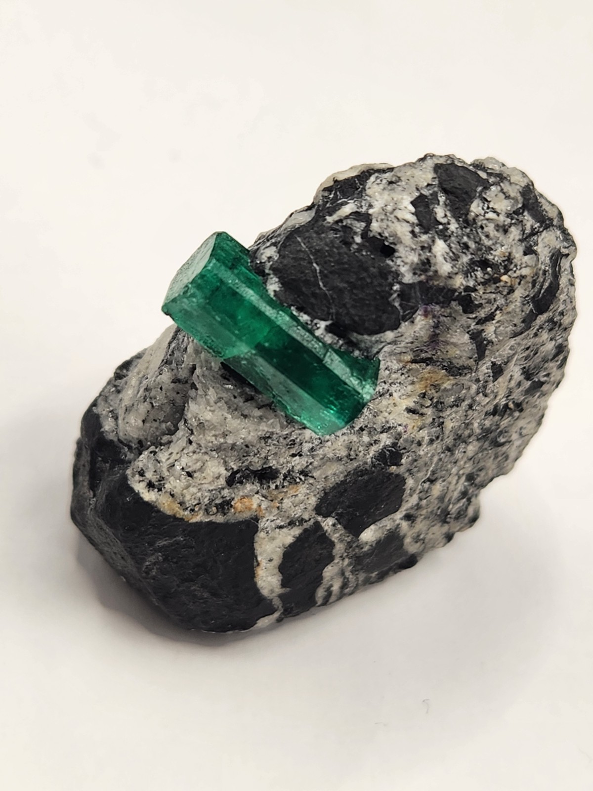 Untreated Double Terminated Colombian Emerald Crystal Natural Specimen Muzo Gem