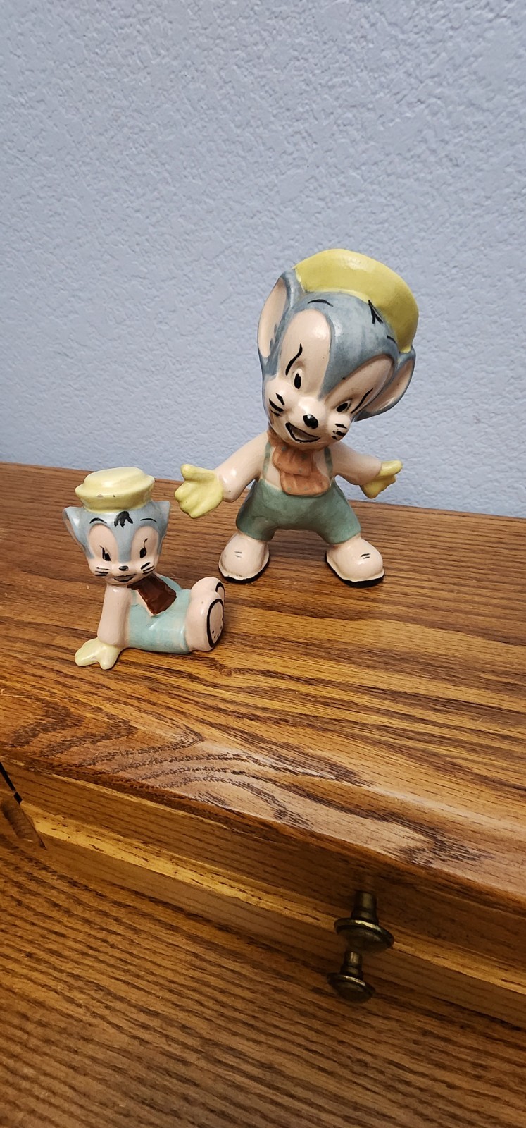 Pair Of 1940s Looney Tunes Sniffles Mouse Ceramic Figure Warner Bros. Cartoon