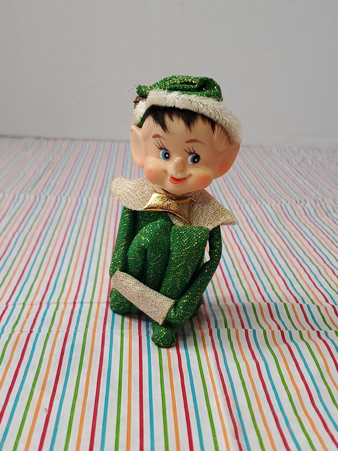 Vintage Knee Hugger Glitter Green Pixie Shelf Sitter Gold Ornament