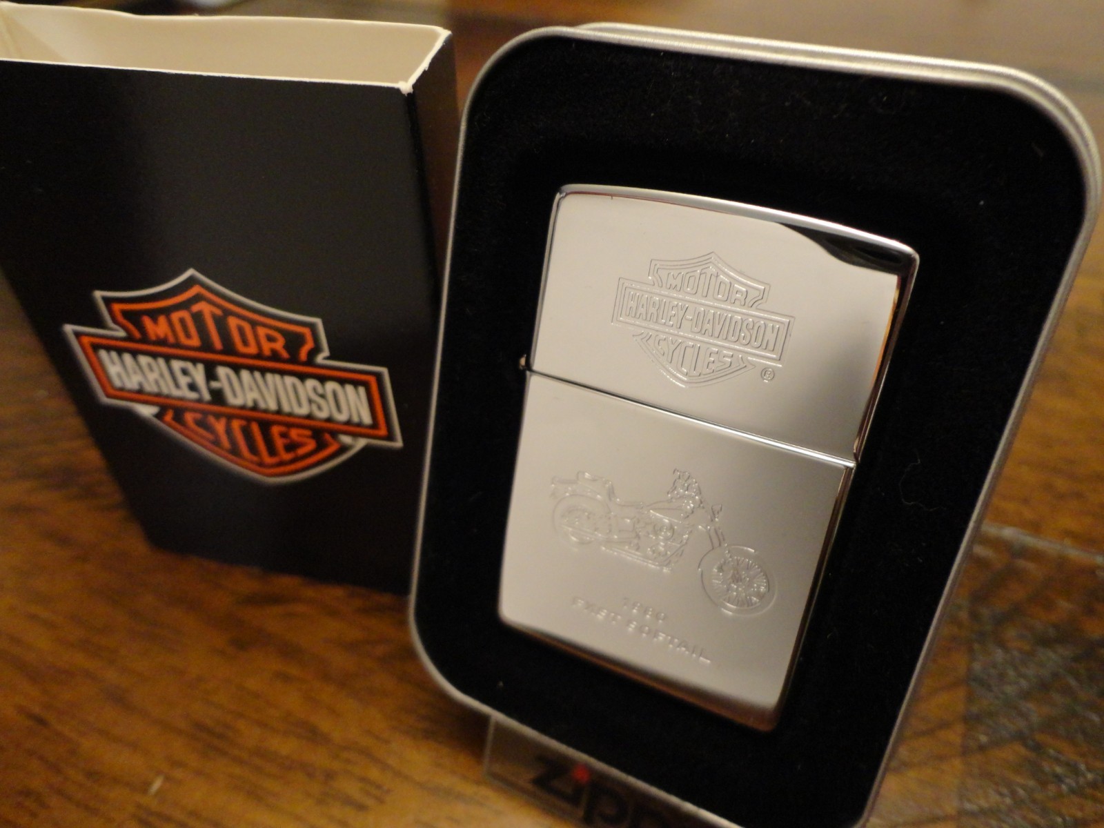 HARLEY DAVIDSON 1980 FXST SOFTAIL MOTORCYCLE ZIPPO LIGHTER MINT IN BOX 1998