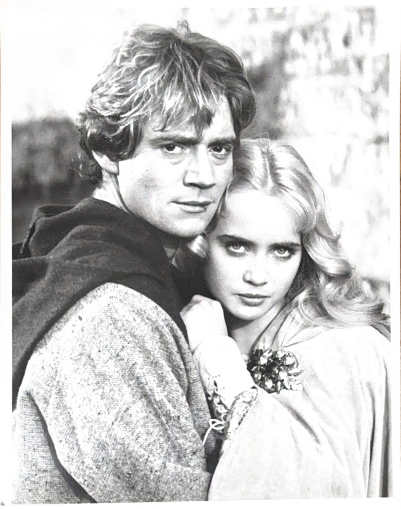 Vintage 1982 Ivanhoe CBS Press Photo Anthony Andrews Lysette Anthony